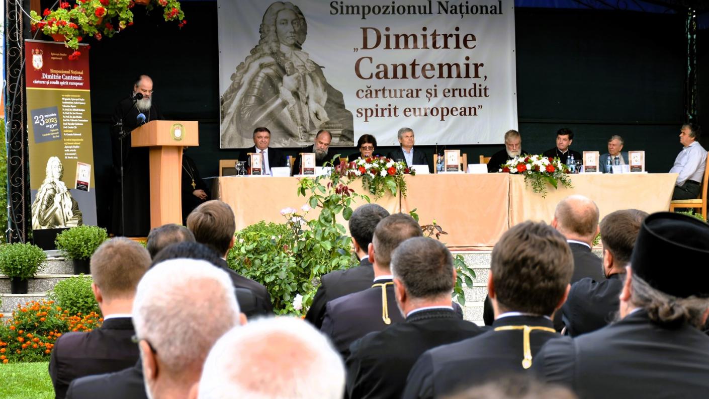 Simpozionul Național „Dimitrie Cantemir, cărturar și erudit spirit european” / Foto: episcopiahusilor.ro Simpozionul Național „Dimitrie Cantemir, cărturar și erudit spirit european”