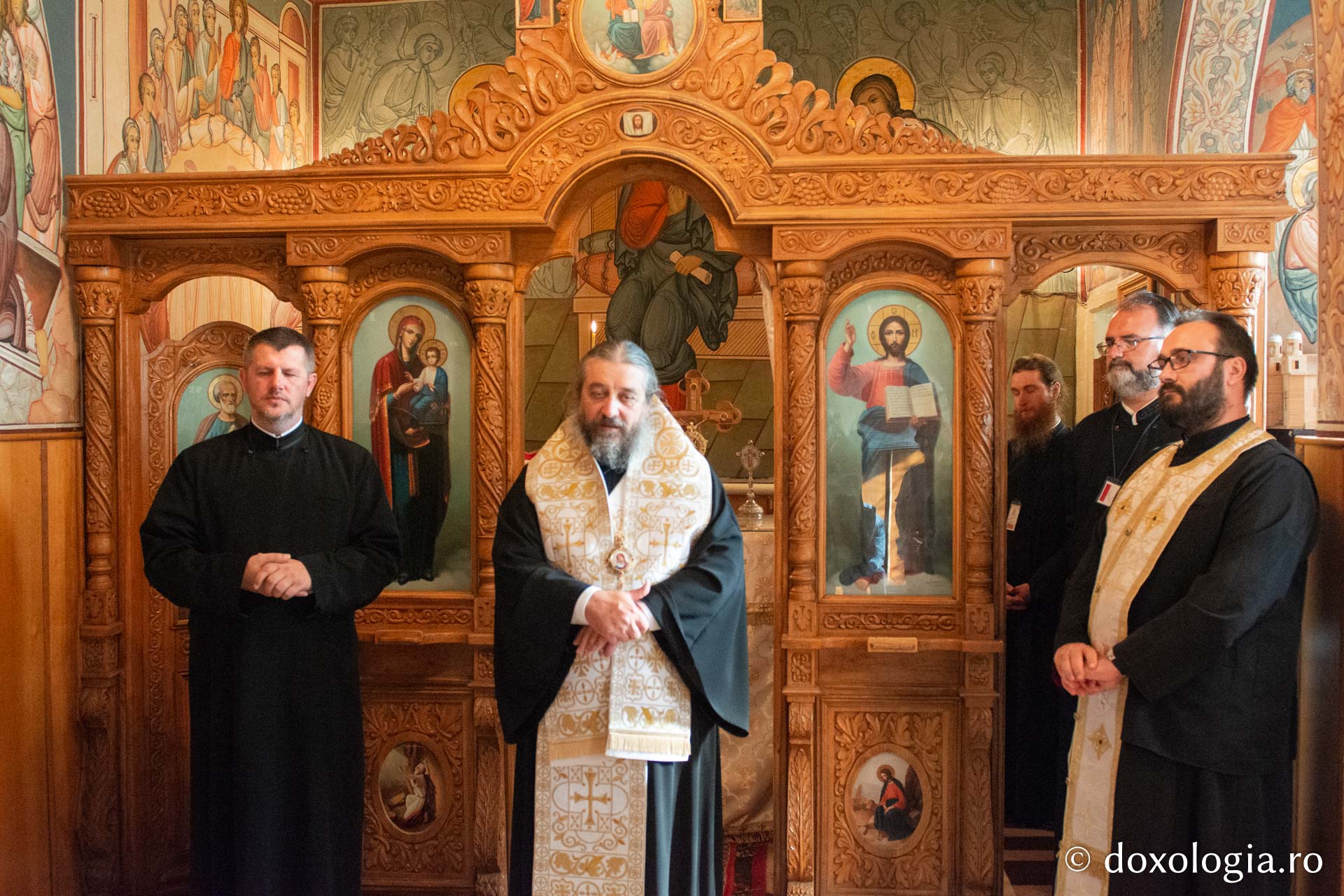 PS Nichifor Botoșăneanul, rostind cuvânt de învățătură