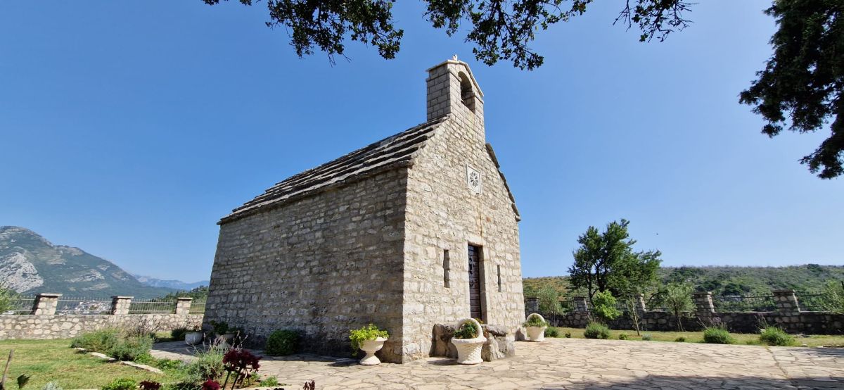 Cinstirea Sfintei Cuvioase Parascheva la ortodocșii sârbi