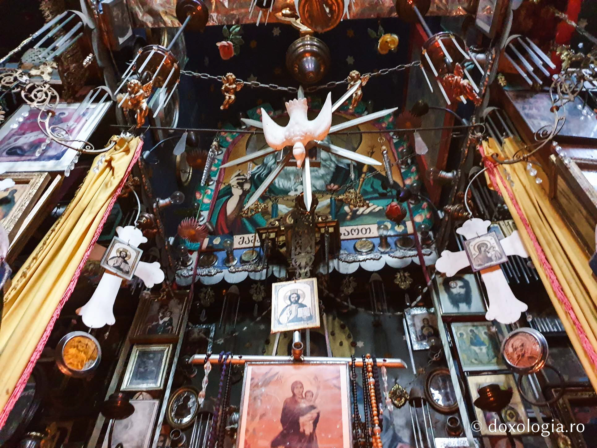 Biserica Sfântului Gavriil Georgianul – Tbilisi, Georgia / Foto: Magda Buftea Biserica Sfântului Gavriil Georgianul – Tbilisi, Georgia