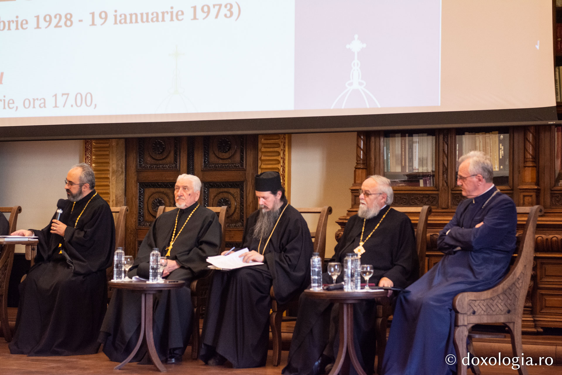 Colocviu în cinstea Episcopului Irineu Crăciunaș