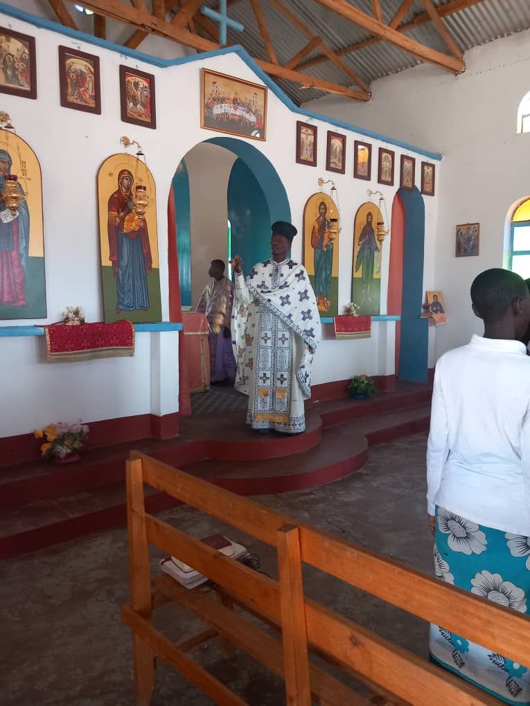 Ocrotitoarea Moldovei, Sfânta Parascheva – ocrotitoare a satului Idodi Ocrotitoarea Moldovei, Sfânta Parascheva – ocrotitoare a satului Idodi