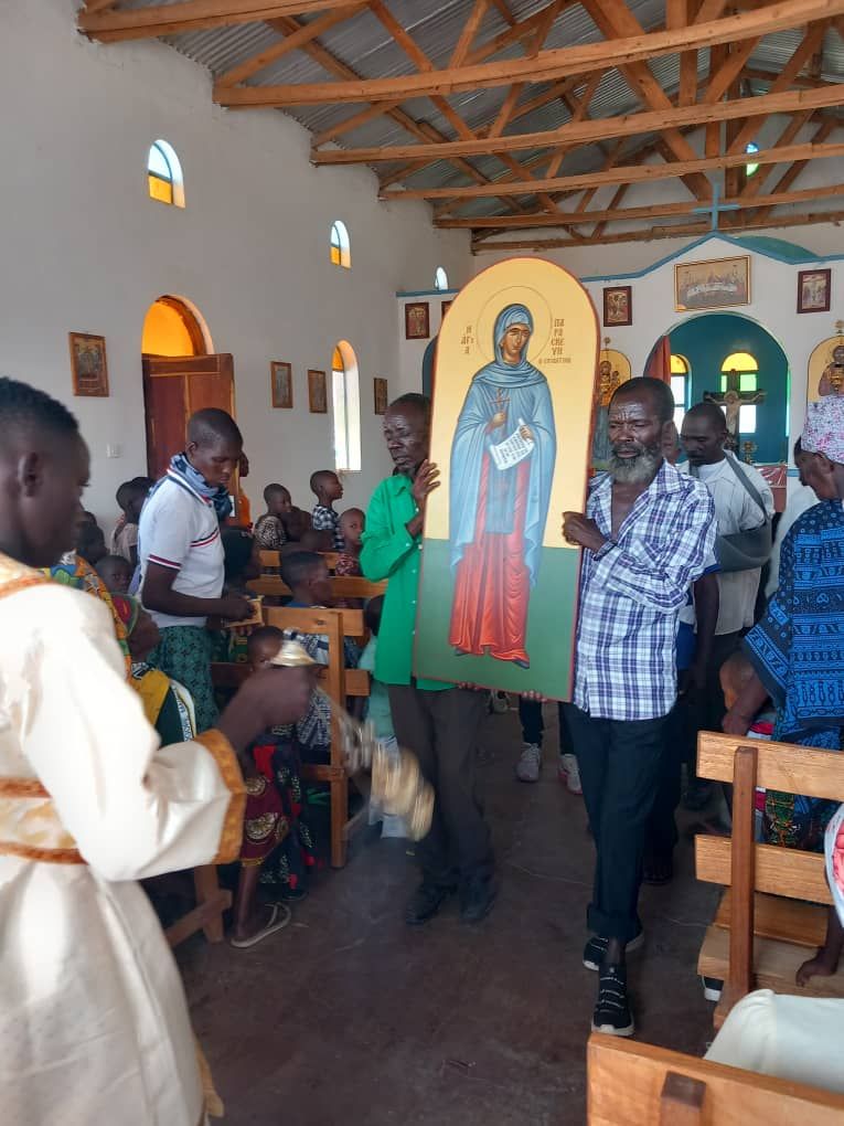 Ocrotitoarea Moldovei, Sfânta Parascheva – ocrotitoare a satului Idodi Ocrotitoarea Moldovei, Sfânta Parascheva – ocrotitoare a satului Idodi