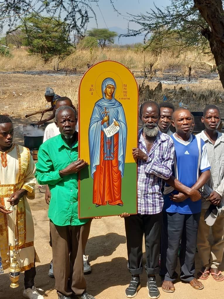 Ocrotitoarea Moldovei, Sfânta Parascheva – ocrotitoare a satului Idodi Ocrotitoarea Moldovei, Sfânta Parascheva – ocrotitoare a satului Idodi