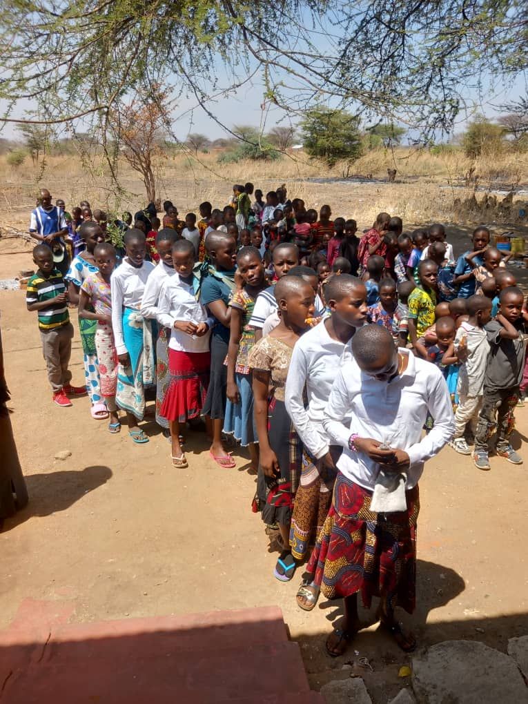 Ocrotitoarea Moldovei, Sfânta Parascheva – ocrotitoare a satului Idodi Ocrotitoarea Moldovei, Sfânta Parascheva – ocrotitoare a satului Idodi