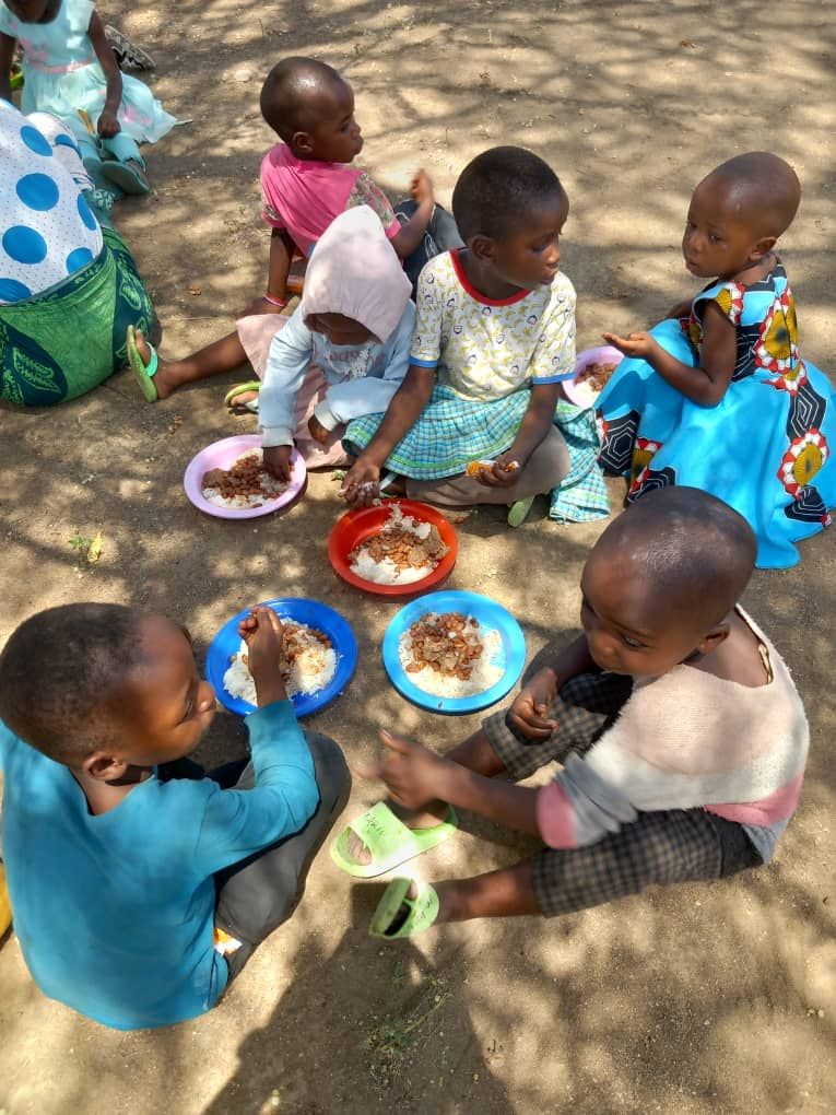 Ocrotitoarea Moldovei, Sfânta Parascheva – ocrotitoare a satului Idodi Ocrotitoarea Moldovei, Sfânta Parascheva – ocrotitoare a satului Idodi