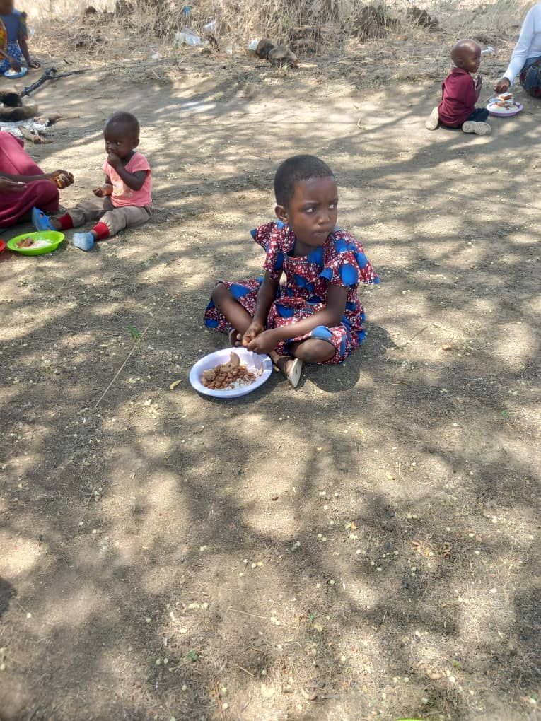 Ocrotitoarea Moldovei, Sfânta Parascheva – ocrotitoare a satului Idodi Ocrotitoarea Moldovei, Sfânta Parascheva – ocrotitoare a satului Idodi