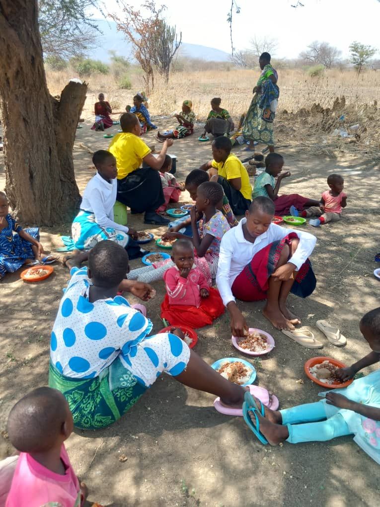 Ocrotitoarea Moldovei, Sfânta Parascheva – ocrotitoare a satului Idodi Ocrotitoarea Moldovei, Sfânta Parascheva – ocrotitoare a satului Idodi