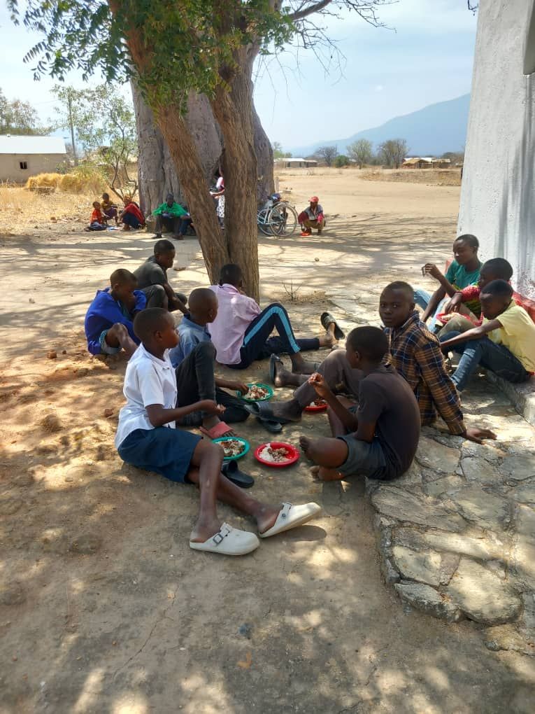 Ocrotitoarea Moldovei, Sfânta Parascheva – ocrotitoare a satului Idodi Ocrotitoarea Moldovei, Sfânta Parascheva – ocrotitoare a satului Idodi