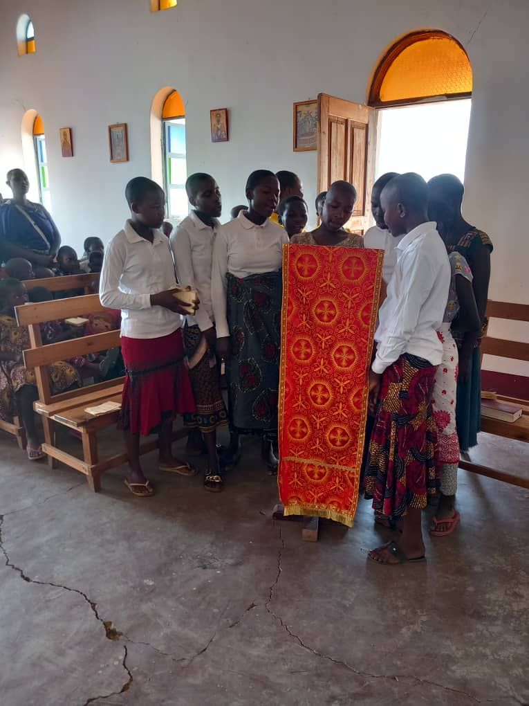 Ocrotitoarea Moldovei, Sfânta Parascheva – ocrotitoare a satului Idodi Ocrotitoarea Moldovei, Sfânta Parascheva – ocrotitoare a satului Idodi