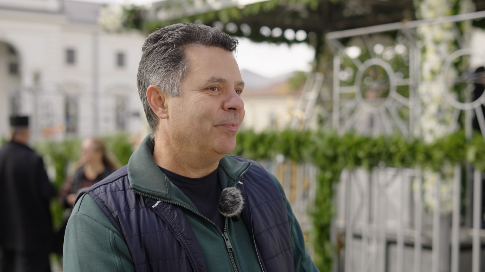 Ion Buștei - 20 de ani de când Sfânta Parascheva primește veșmânt de flori Ion Buștei