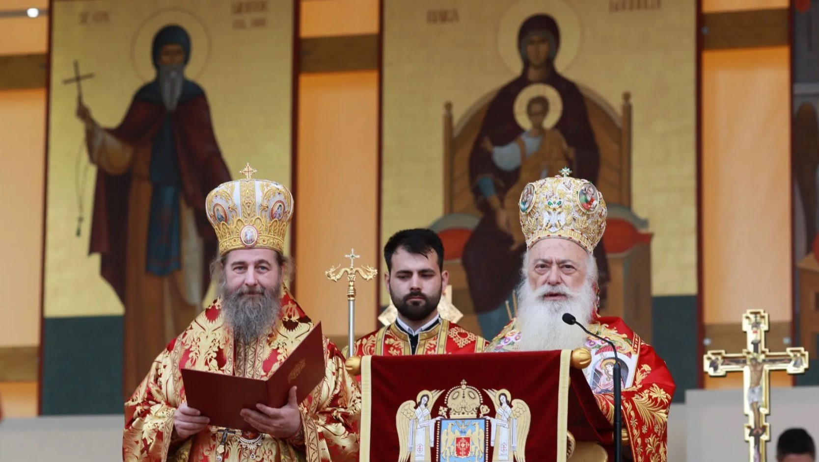 Înaltpreasfințitul Pantelimon, Mitropolitul Veriei, Naousei și Kampaniei