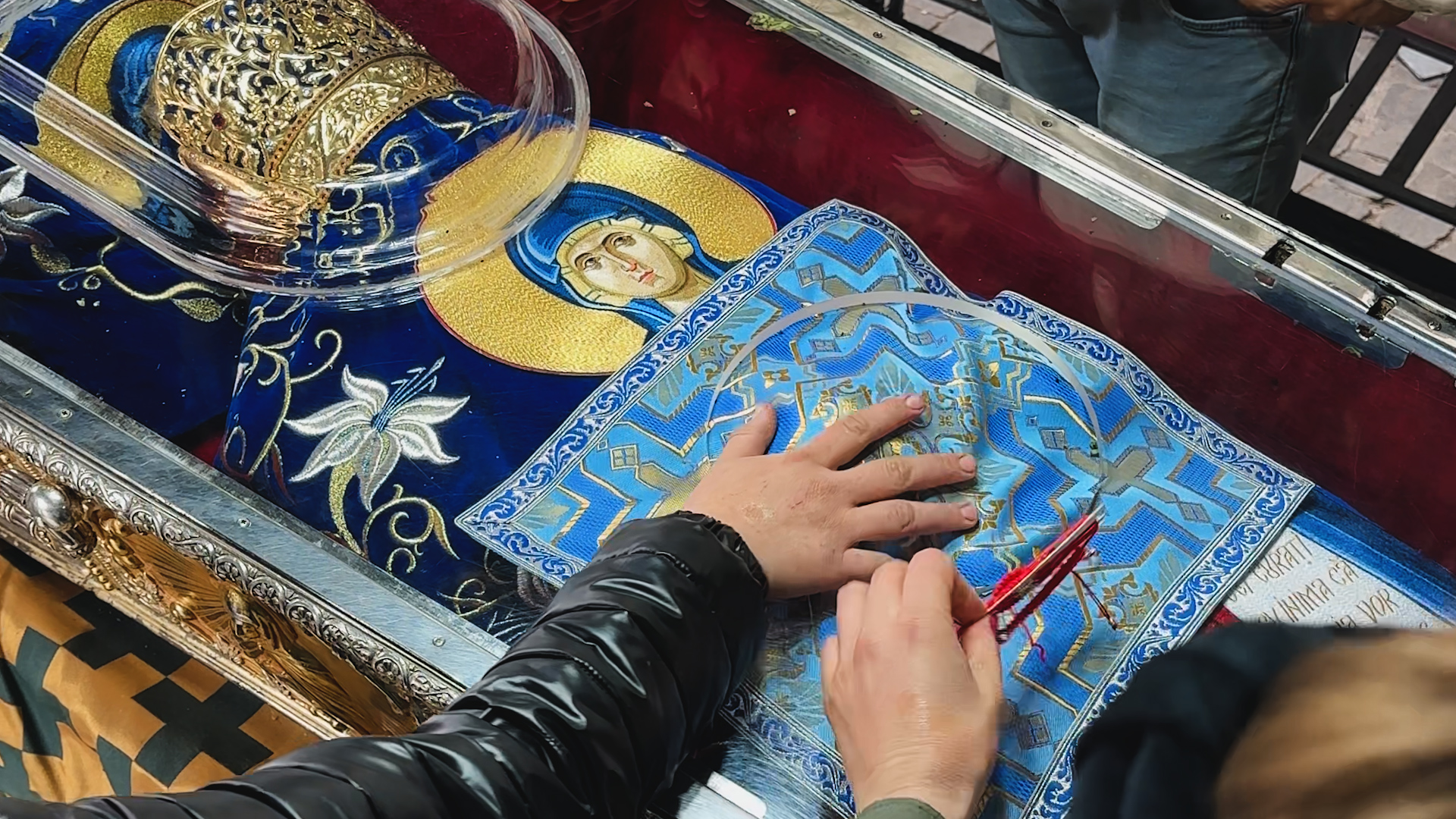 (Video) Alături de Dumnezeu și de sfinții Lui, trăindu-ne credința ortodoxă