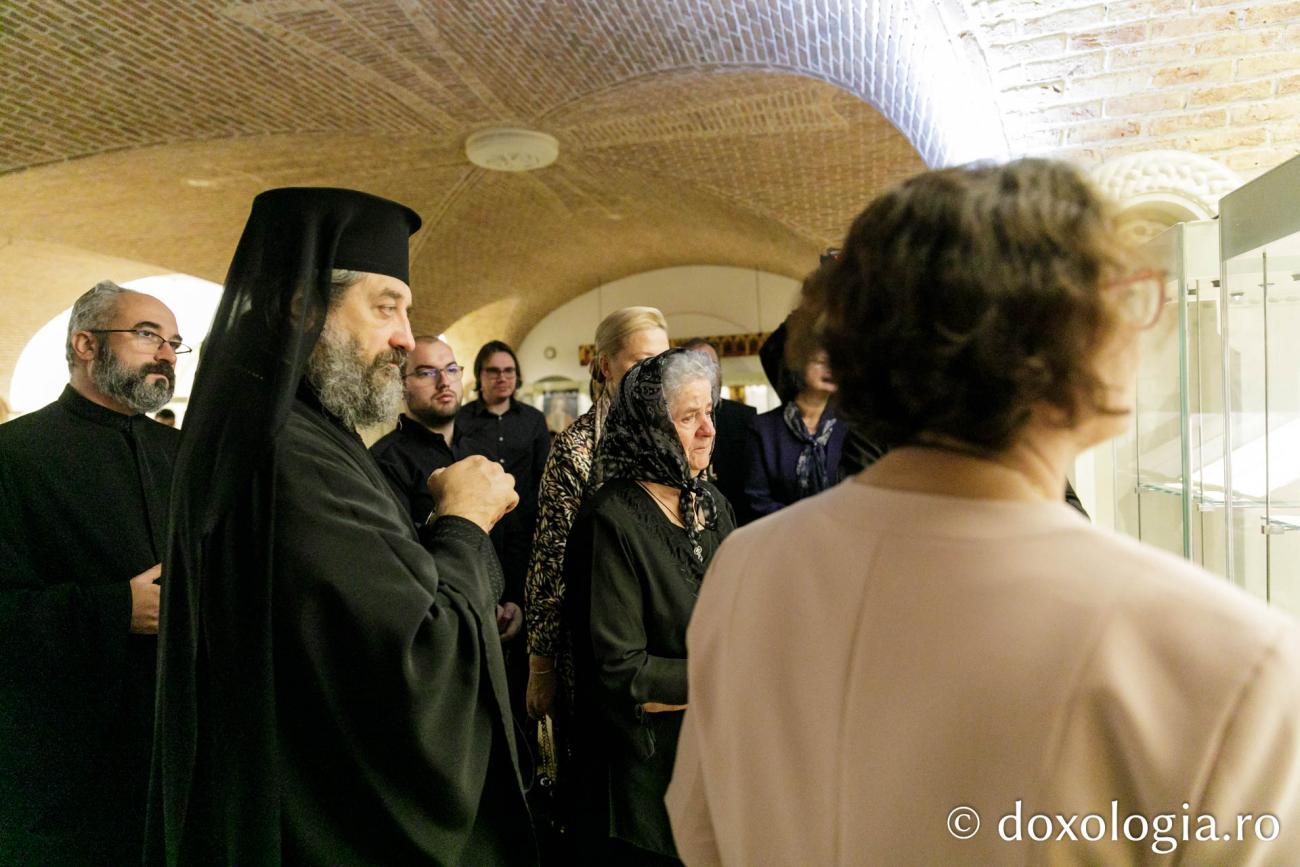 Muzeul Mitropolitan din Iași a găzduit o expoziție cu documente din arhiva Episcopului Irineu Suceveanul / Foto: pr. Silviu Cluci
