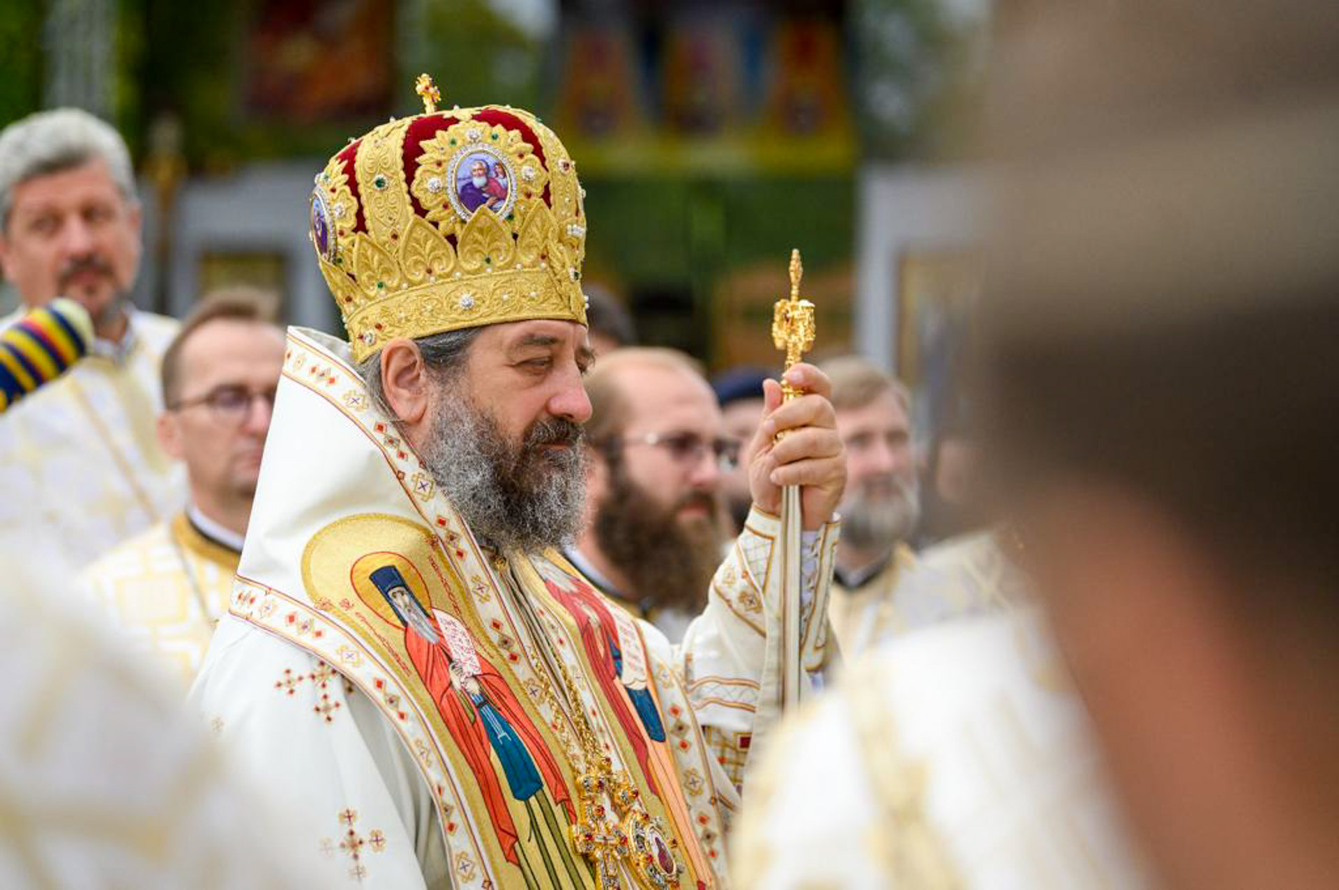 Slujba de resfințire a bisericii din Bulbucani PS Nichifor Botoșăneanul a sfințit biserica din Bulbucani