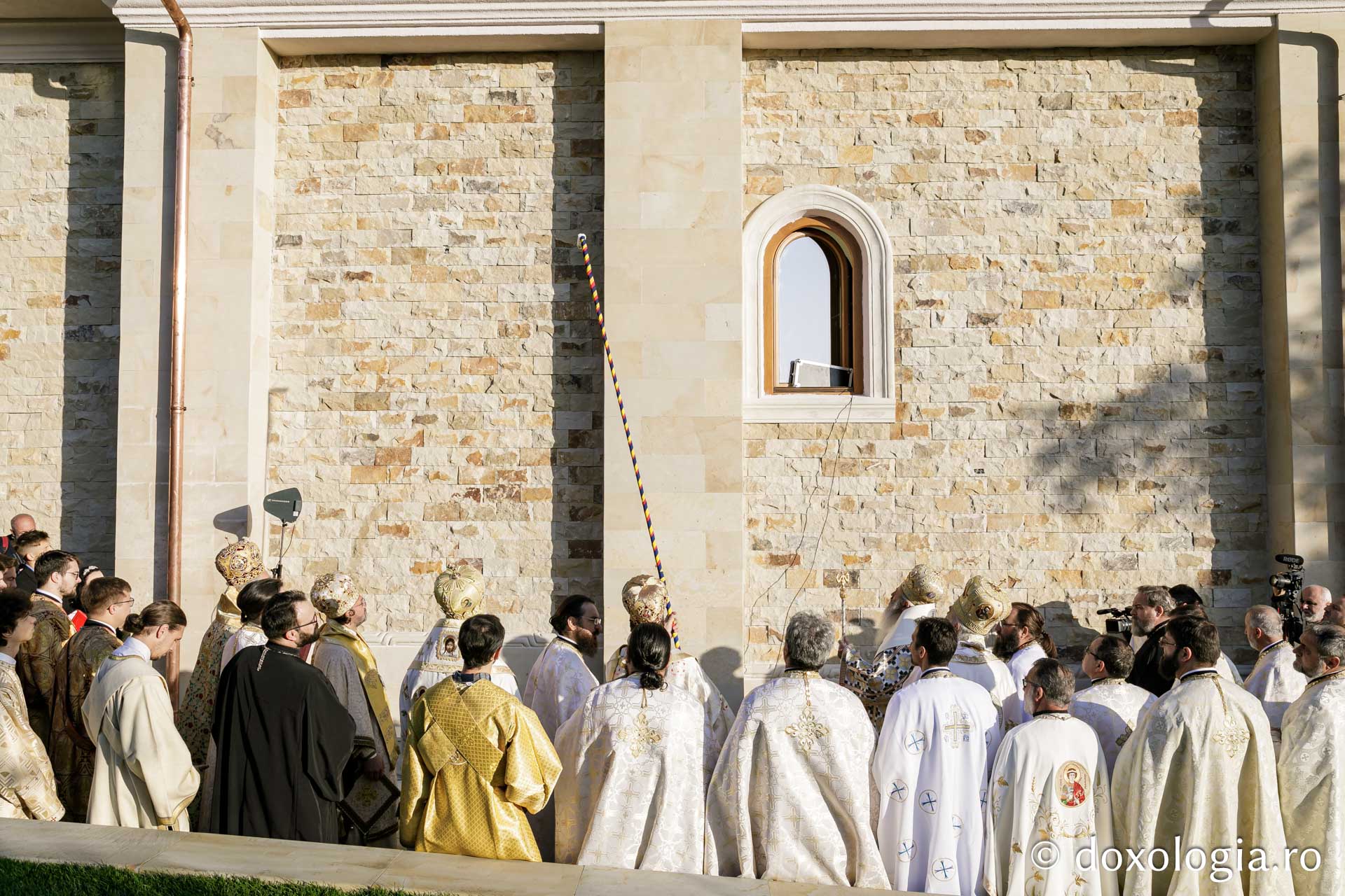 Resfințirea Bisericii „Sfântul Arhidiacon Ștefan” Țicău, Iași