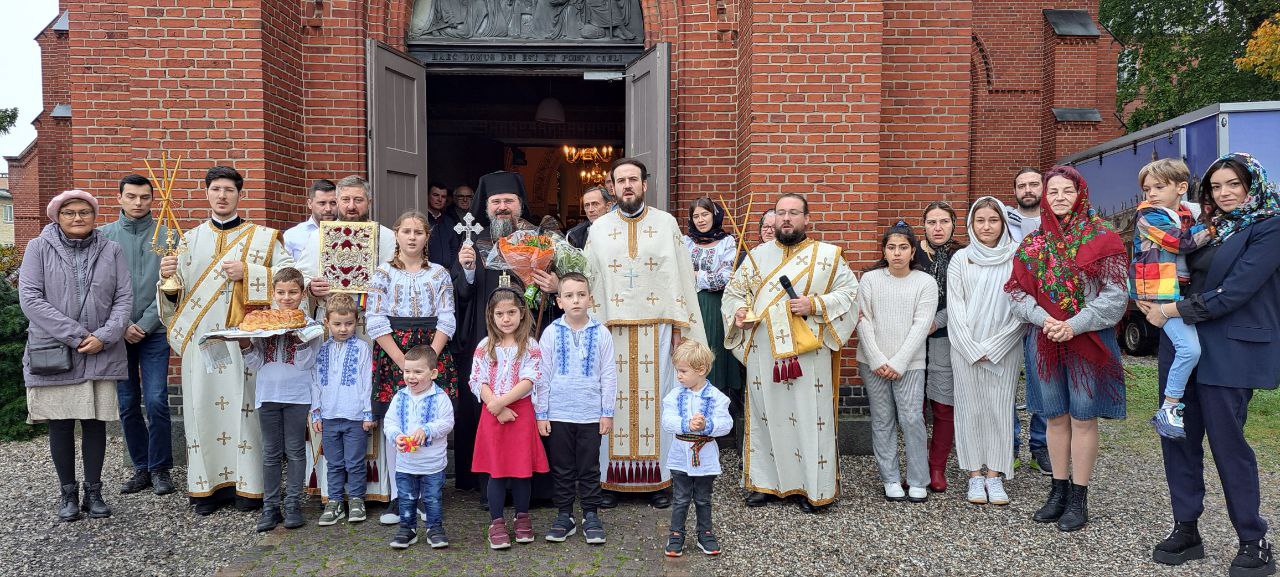 Slujiri arhierești în Copenhaga și la Mănăstirea Ikast din Regatul Danemarcei