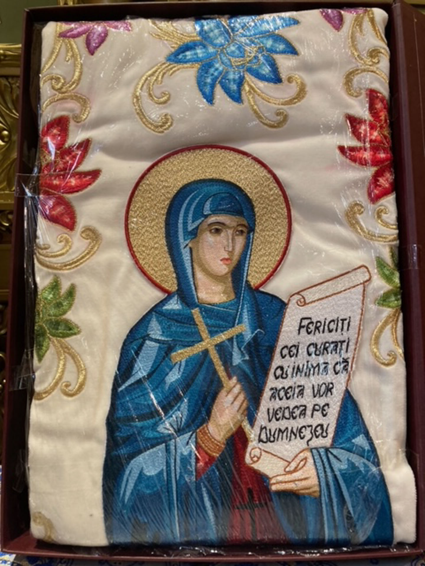 Veșmântul Sfintei Parascheva