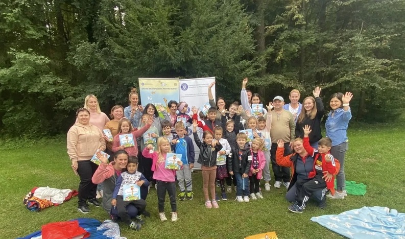 Proiectul „10 cărți pentru 1000 de copii români din diaspora” – prilej de comuniune pentru copiii din parohiile ortodoxe românești din Austria