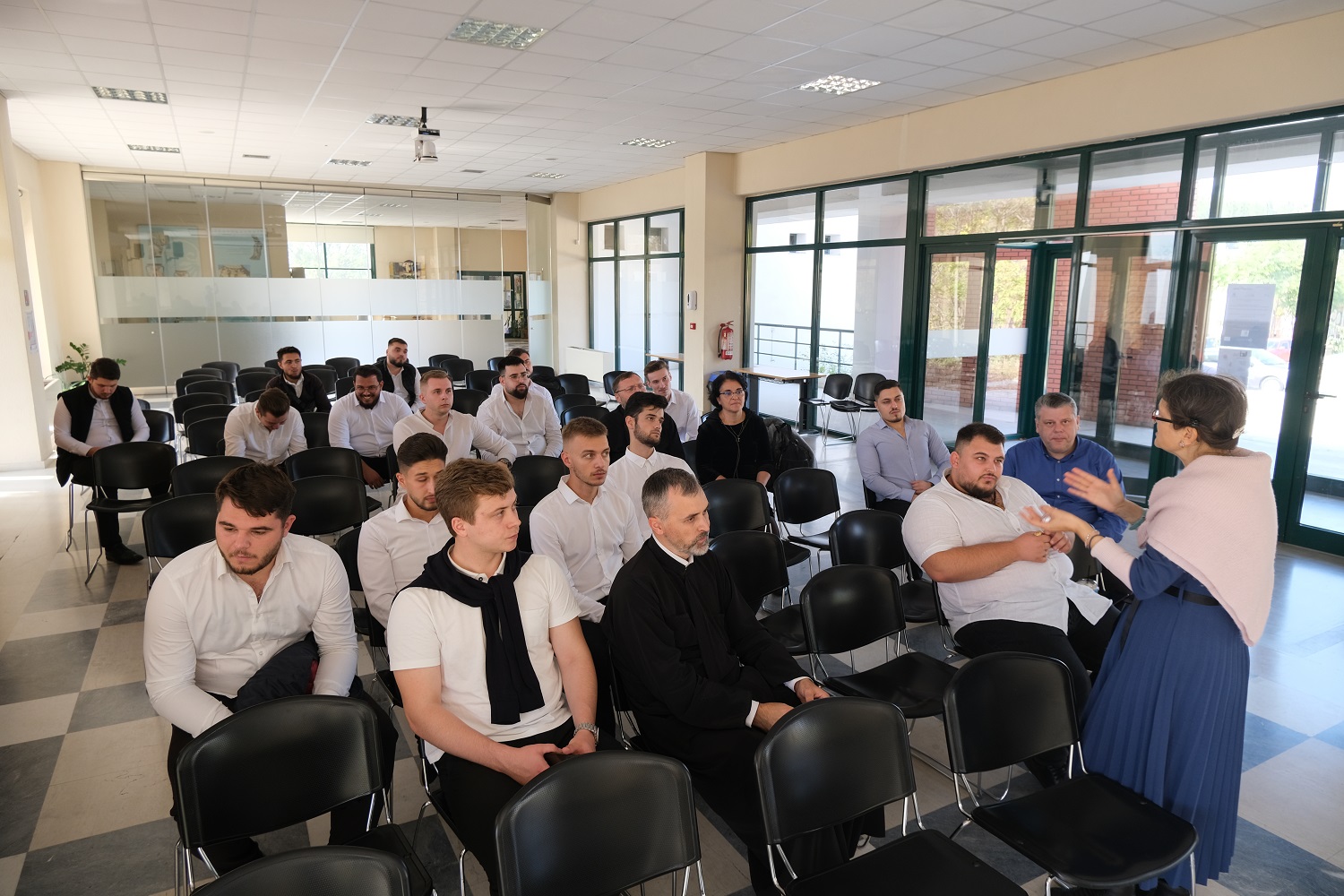 Corul Sfântul Ierarh Iosif cel Milostiv a concertat șase zile în Grecia Corul Sfântul Ierarh Iosif cel Milostiv