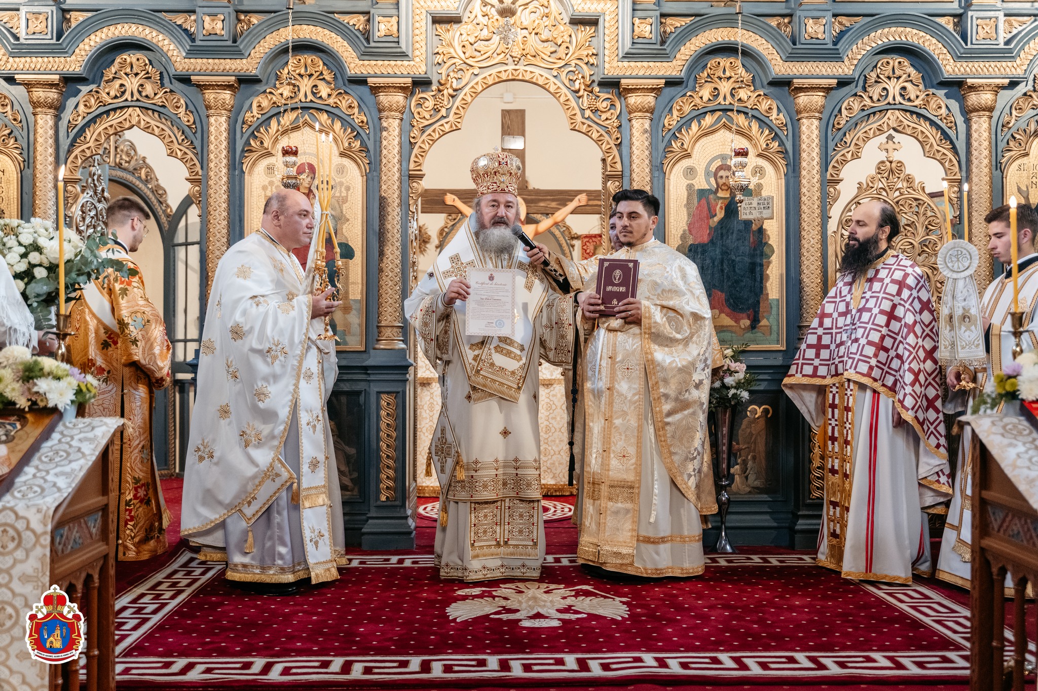hirotonie preot în Catedrala Episcopală din Vârșeț