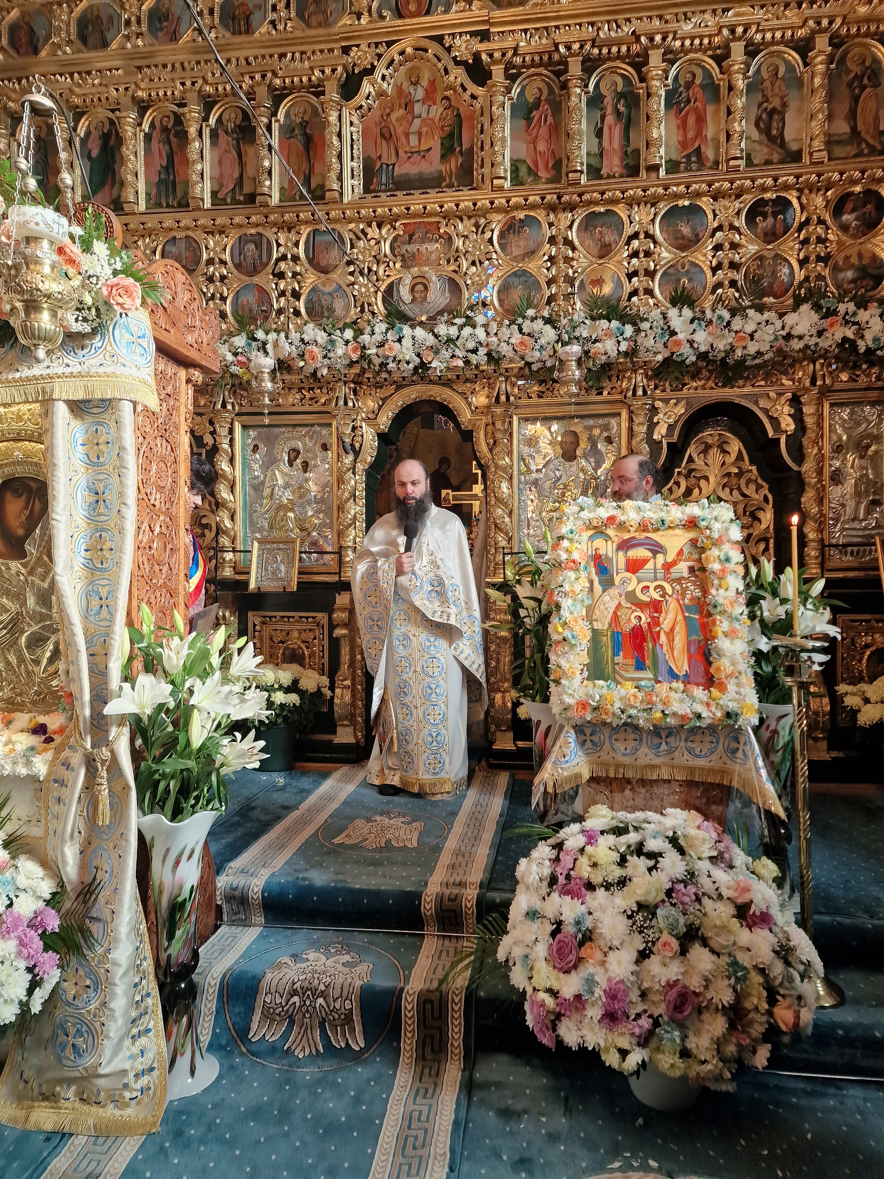 Schitul Vovidenia al Mănăstirii Neamț și-a serbat hramul