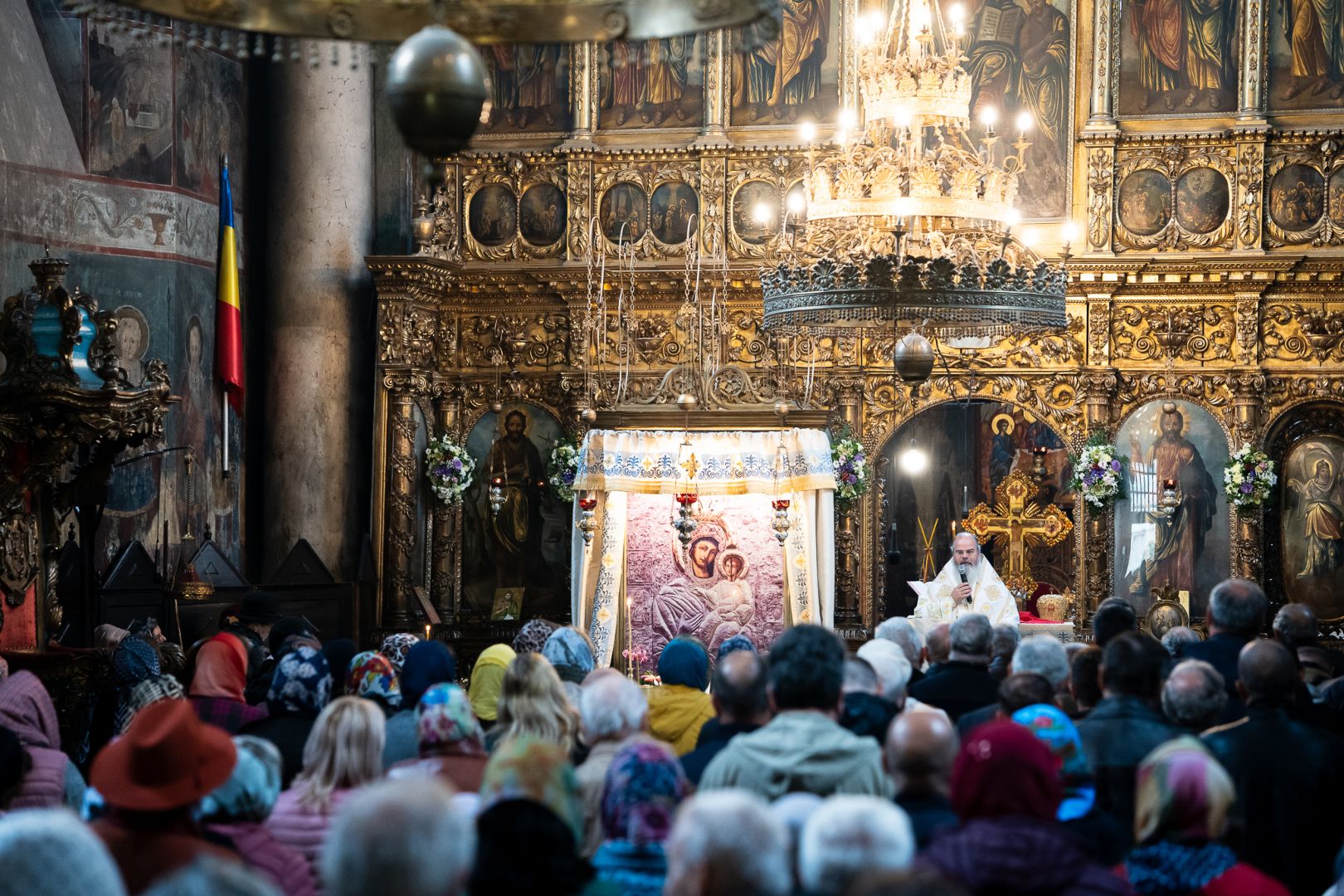 Episcopul Hușilor a slujit la hramul Mănăstirii Frumoasa din Iași