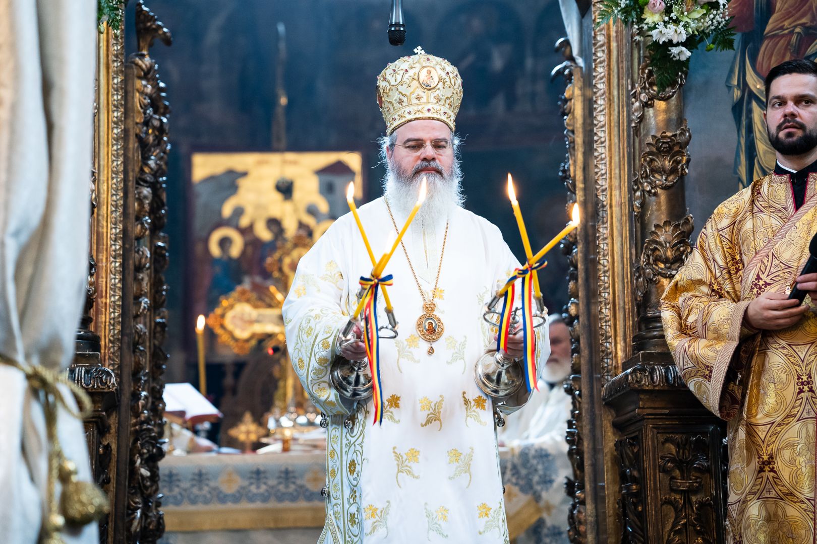 Episcopul Hușilor a slujit la hramul Mănăstirii Frumoasa din Iași