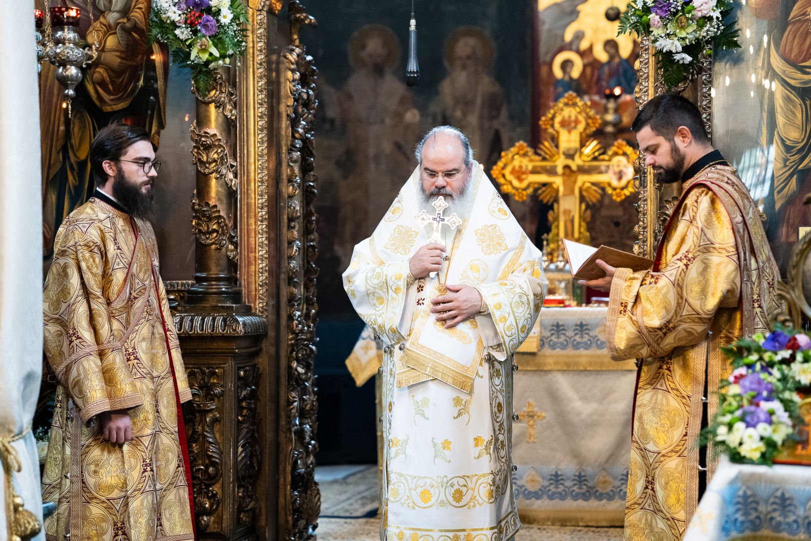Episcopul Hușilor a slujit la hramul Mănăstirii Frumoasa din Iași
