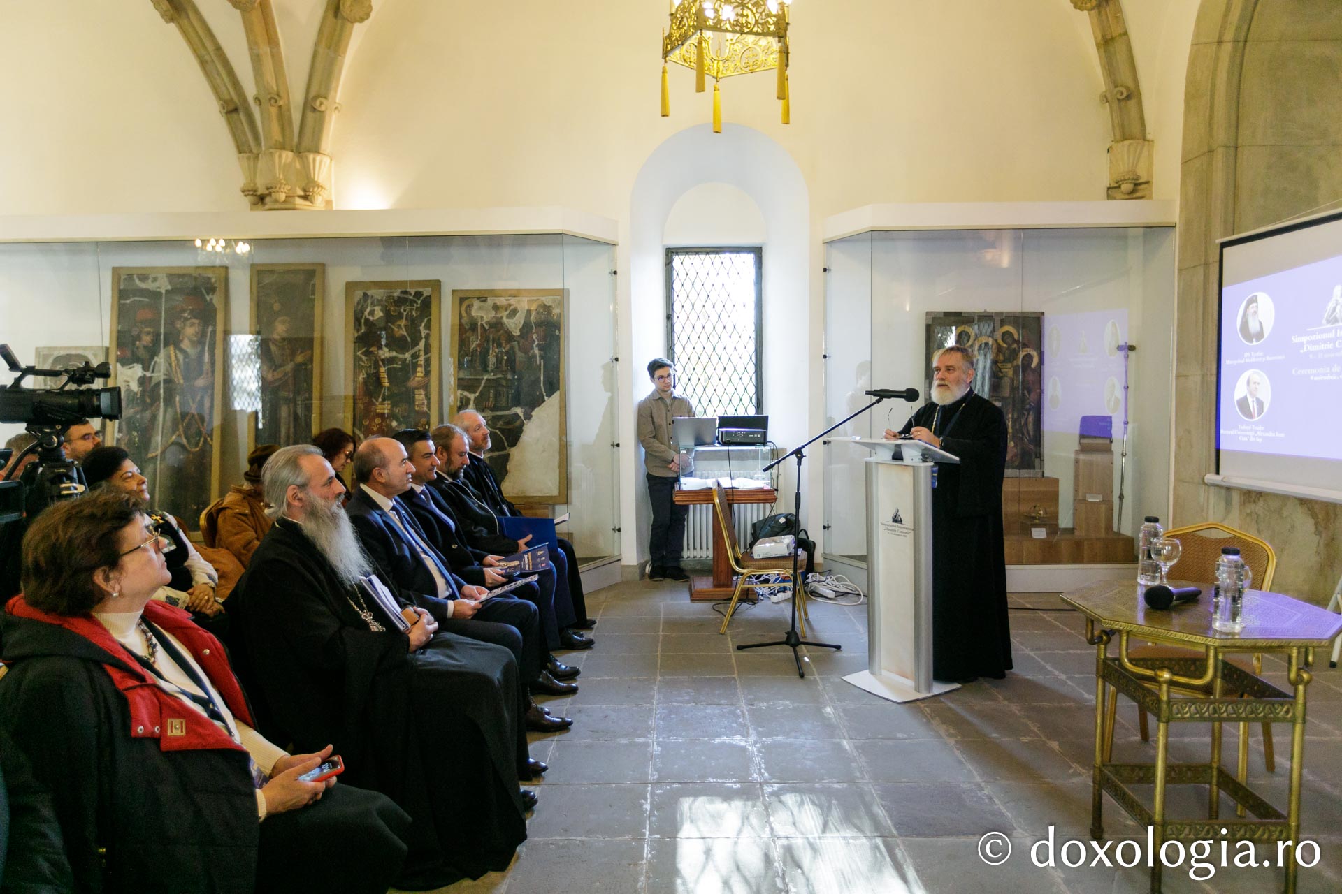 Simpozion dedicat lui Dimitrie Cantemir