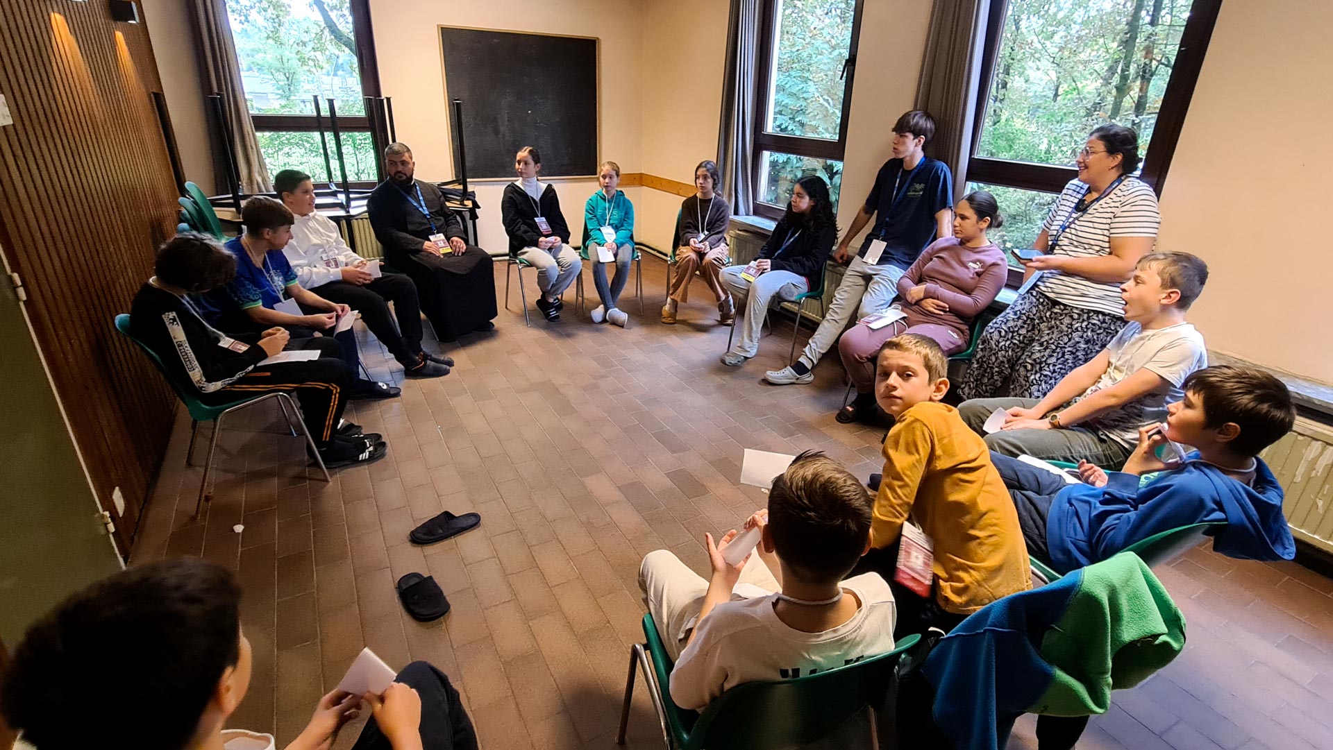 Copiii aflați în tabăra „Bucuria Prieteniei”