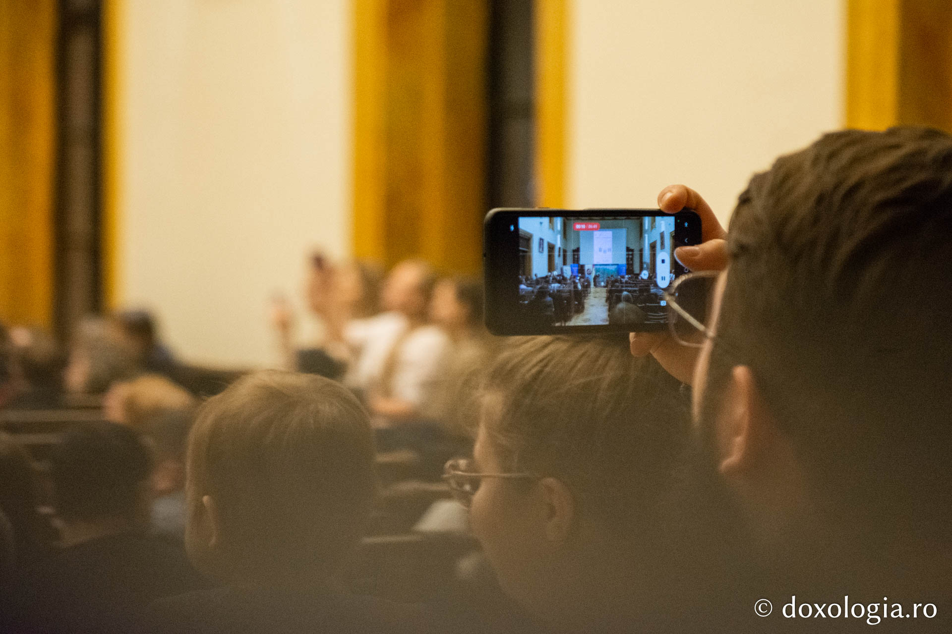 Eveniment dedicat zilei internaționale a persoanei cu dizabilități la Iași