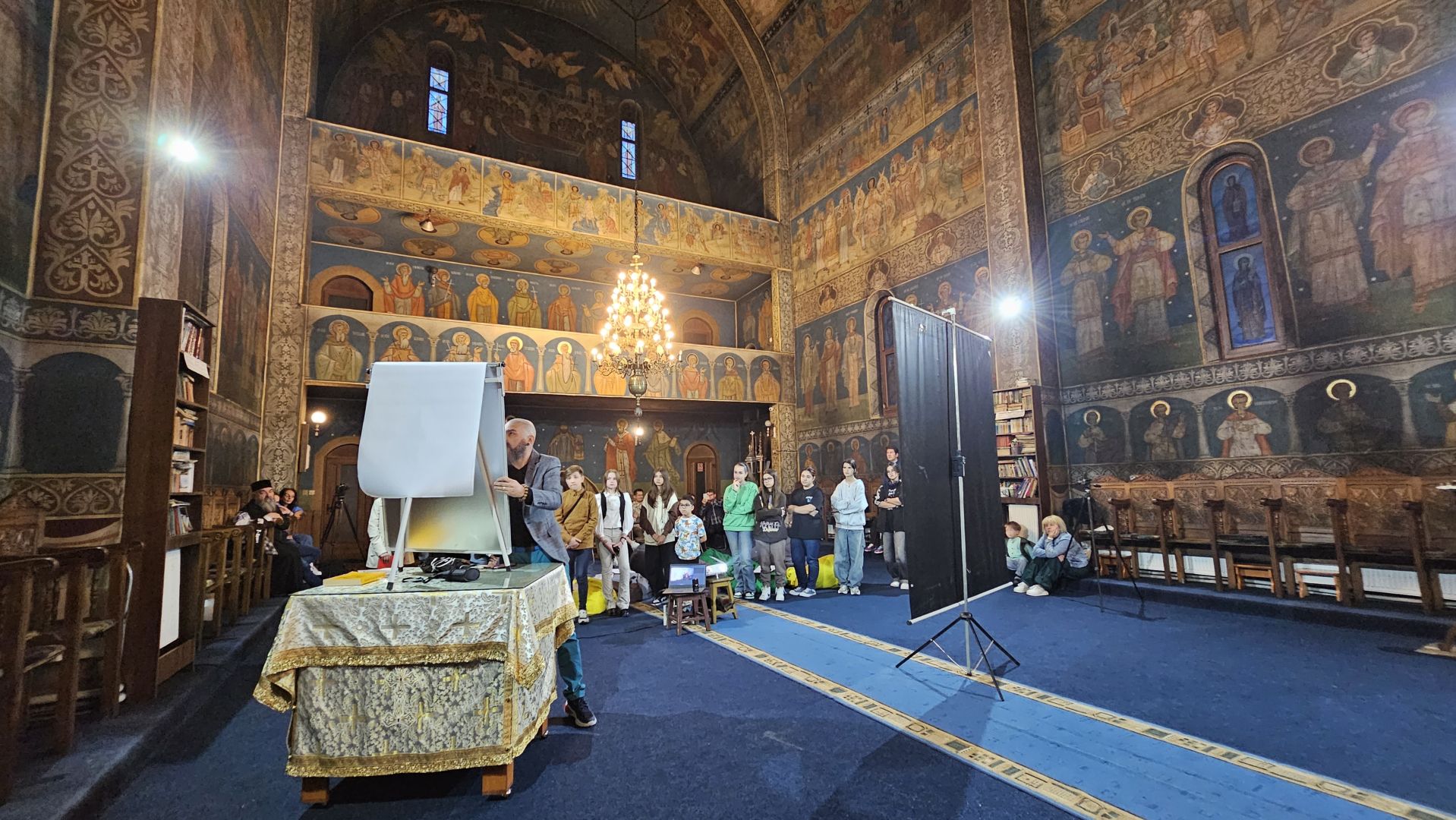 Grupul catehetic „Armina” al Parohiei Arămoaia a câștigat premiul I la concursul organizat de Colegiul „Sfântul Nicolae”