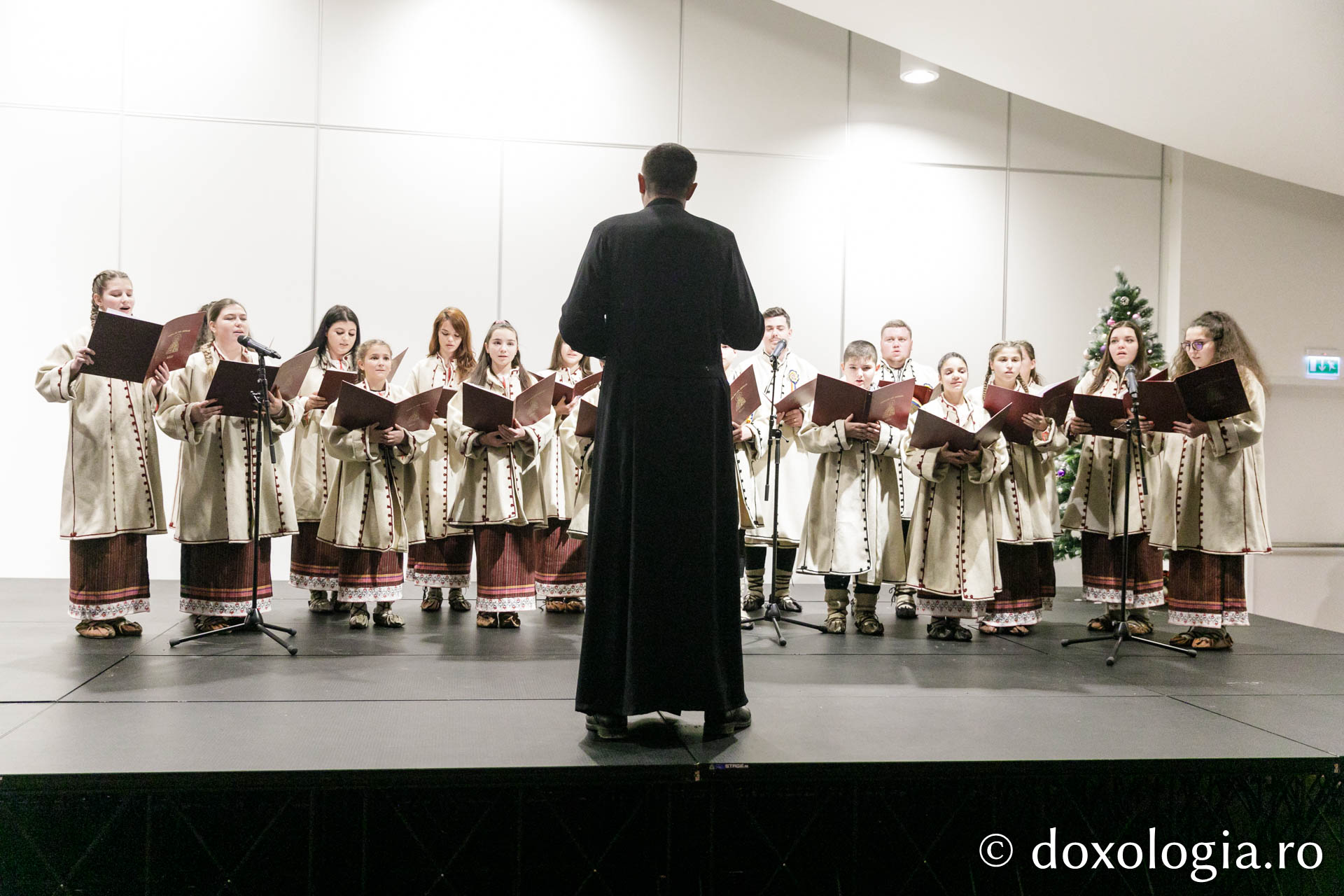 A VIII-a ediție a Festivalului „Cântul Păstorilor”