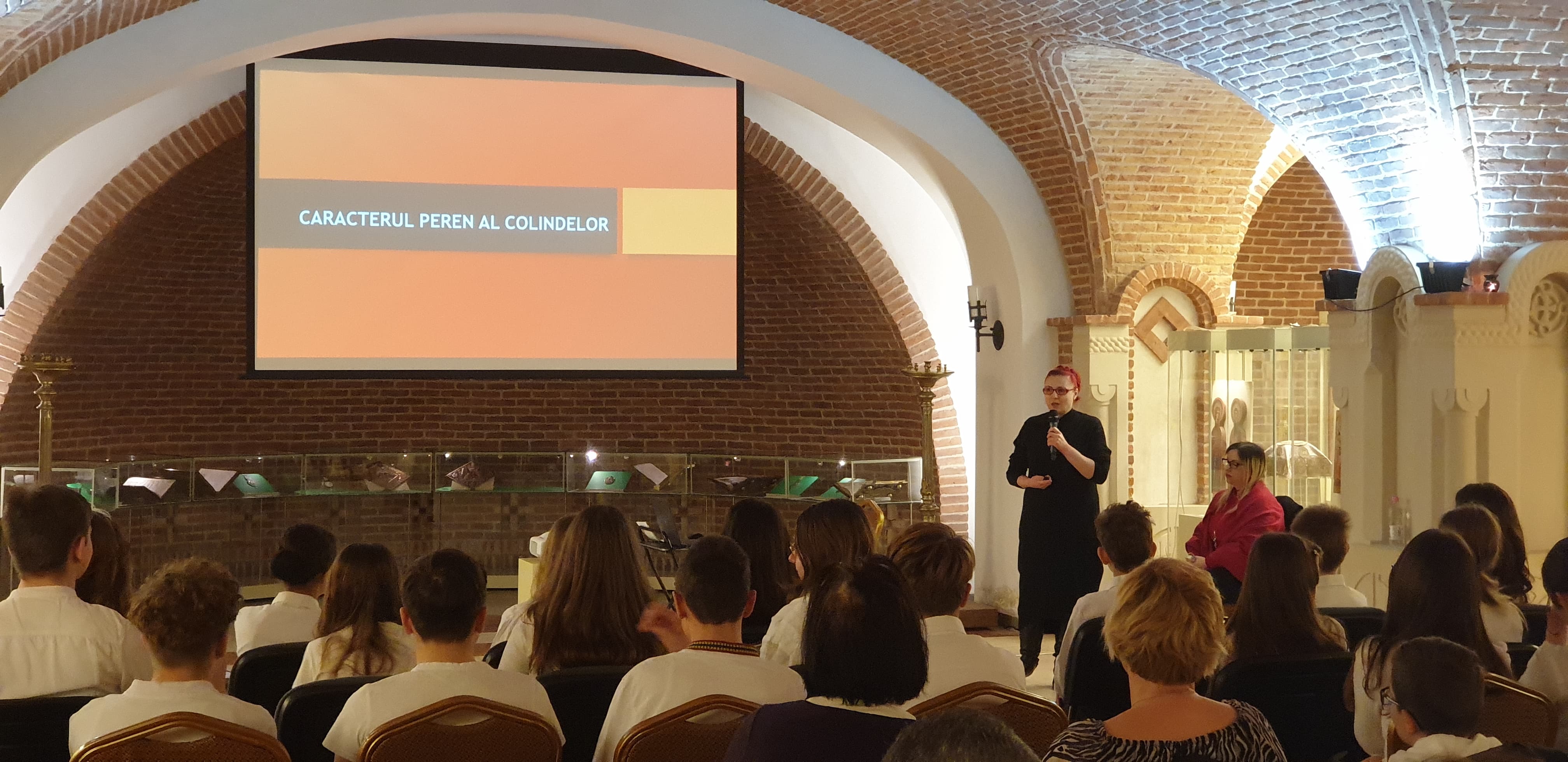 Activitate dedicată colindelor la Muzeul Mitropolitan din Iași