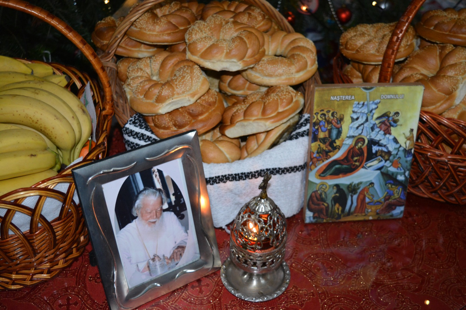 Colindători la Parohia Victoria Stăuceni