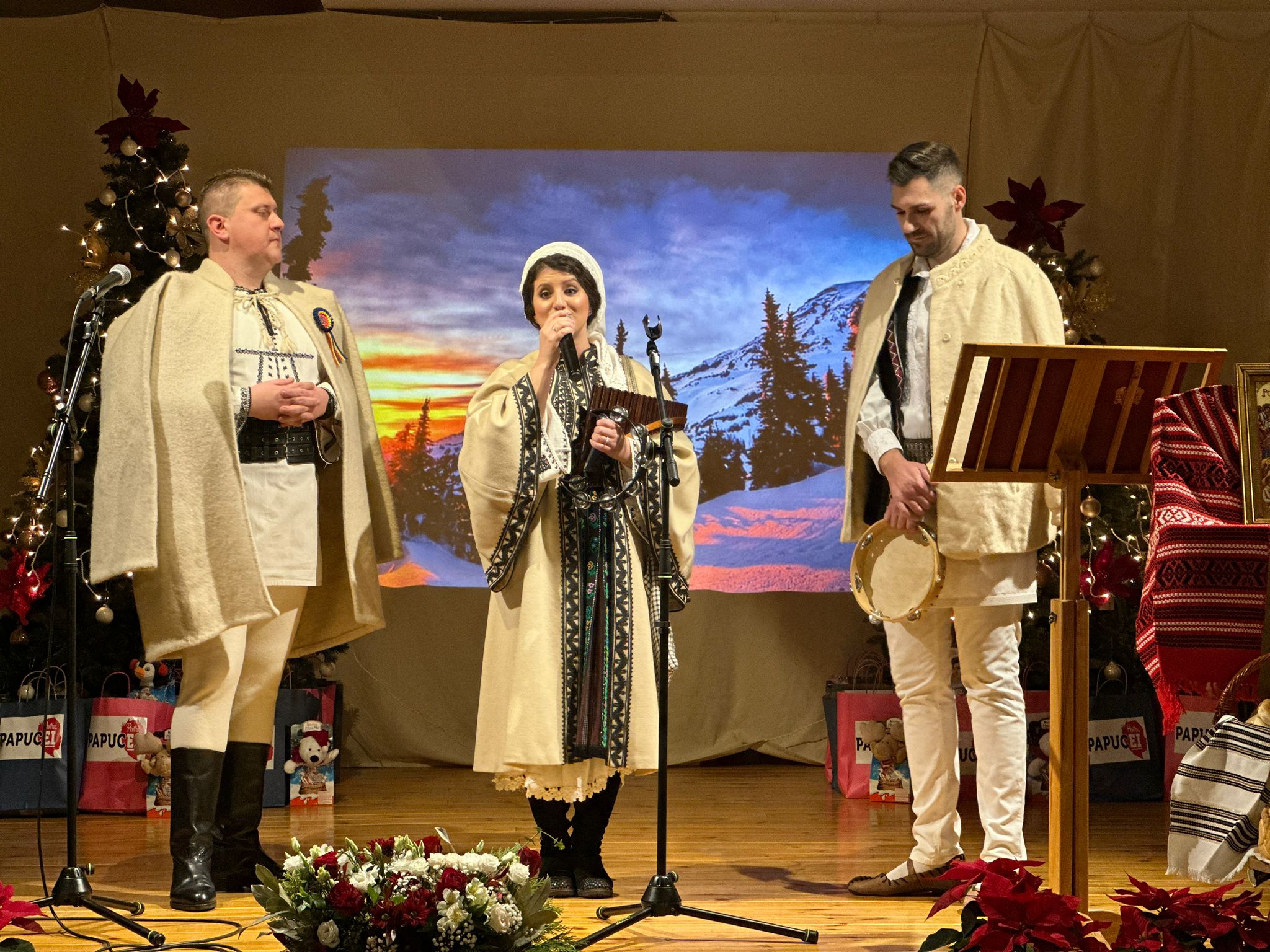 Concert de colinde în Episcopia Daciei Felix