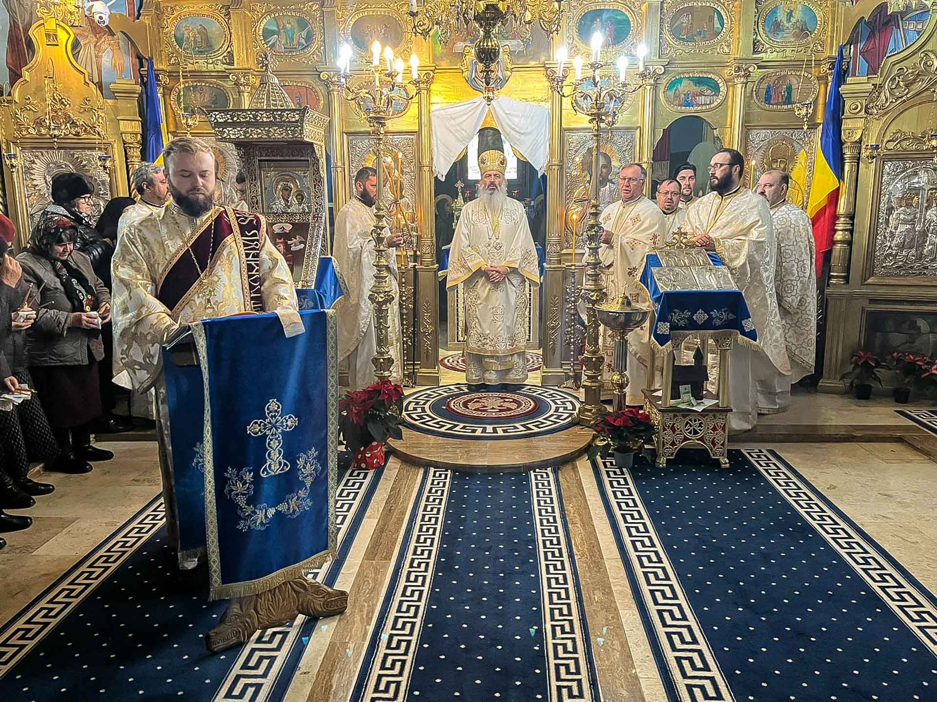 Slujbă arhierească la hramul Parohiei Alexandru cel Bun