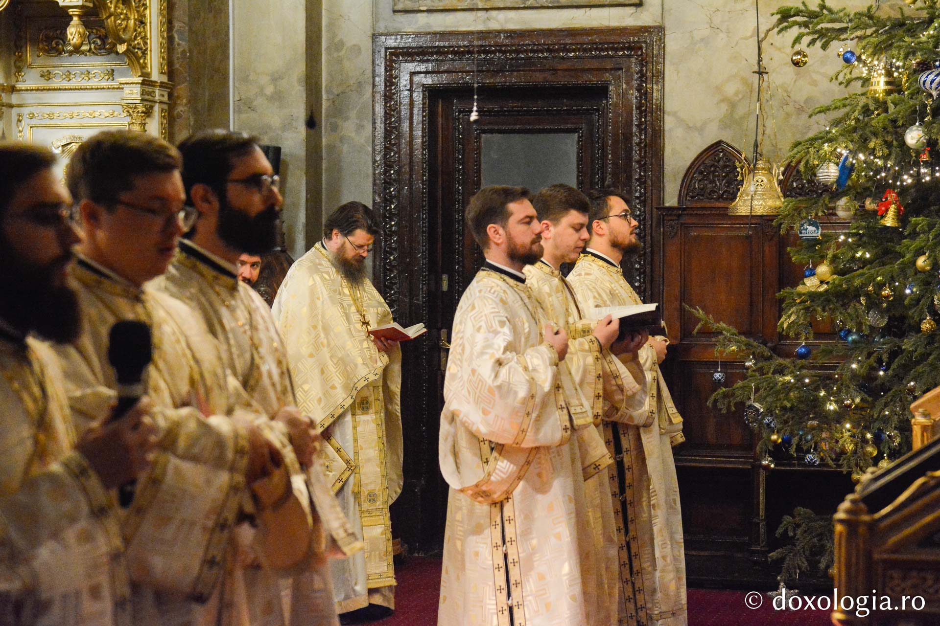 Rugăciune și binecuvântare în prima zi din 2024, la Catedrala Mitropolitană din Iași