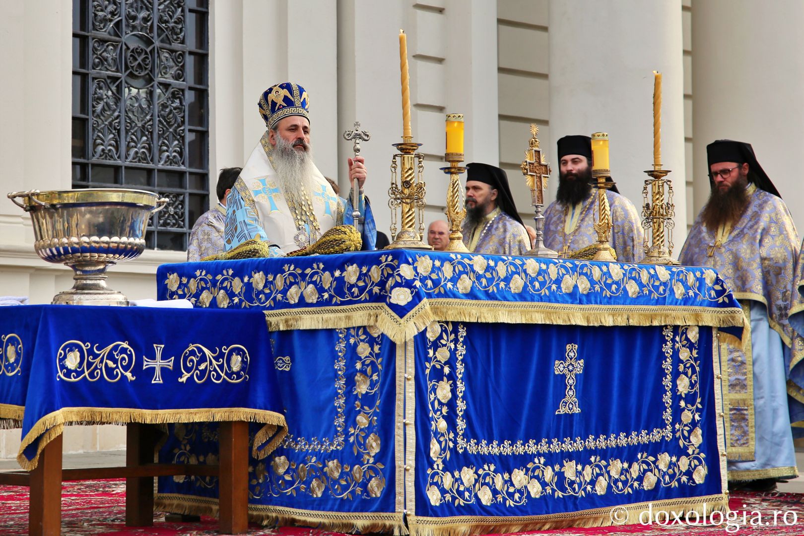 IPS Teofan la Slujba de Bobotează de la Catedrala Mitropolitană din Iași