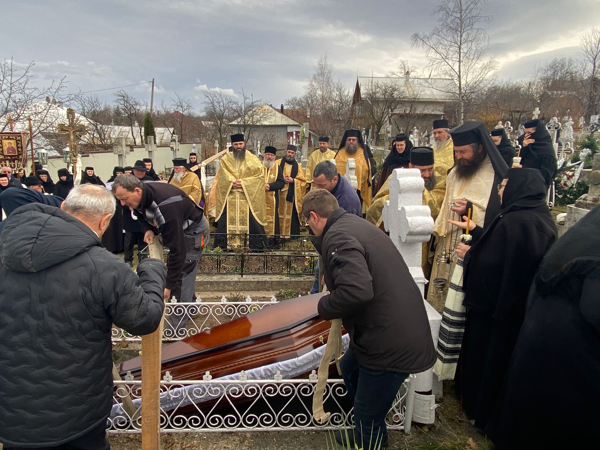 înmormântare monahie