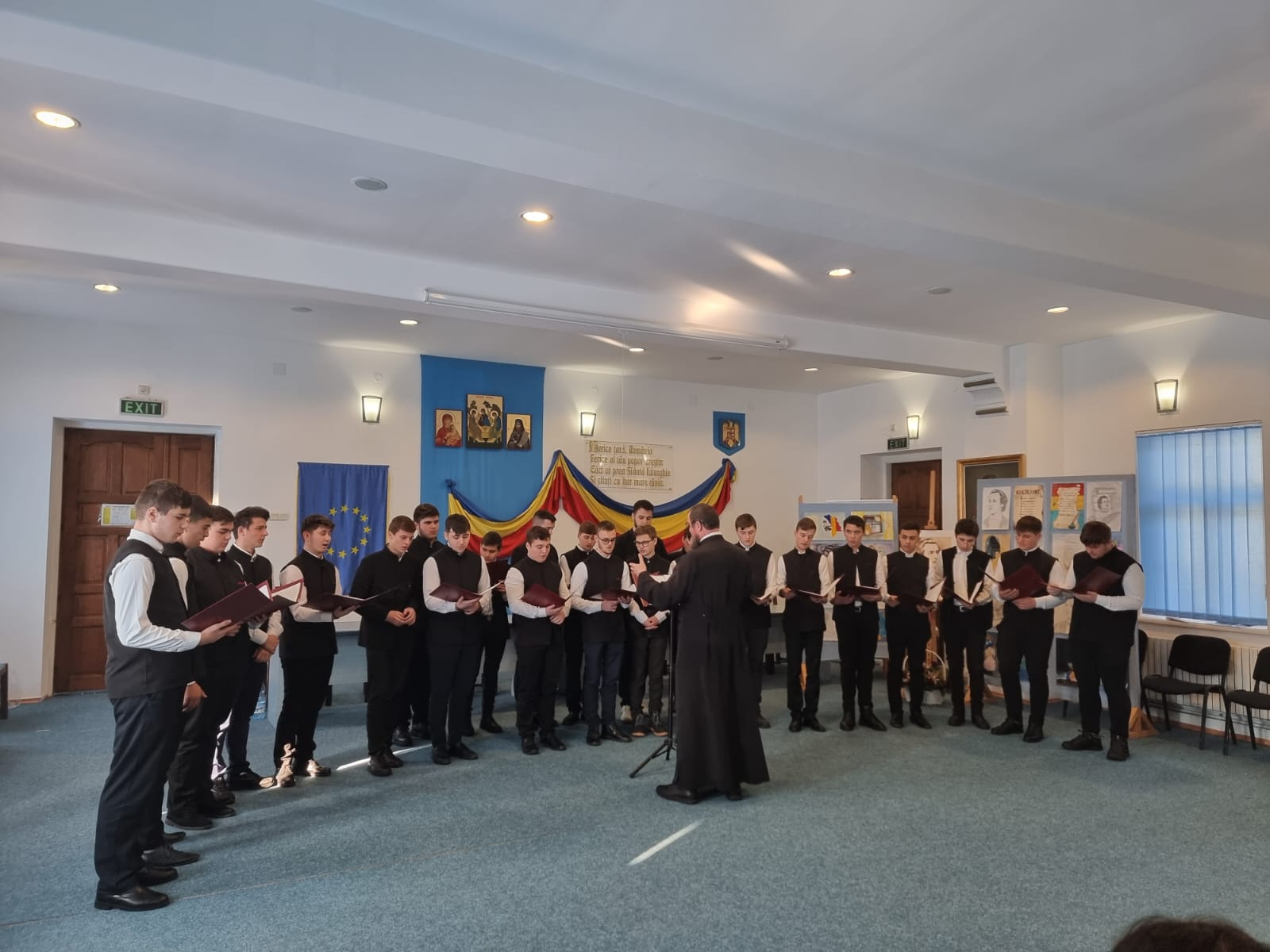 Mihai Eminescu, pomenit la Seminarul Teologic „Veniamin Costachi”