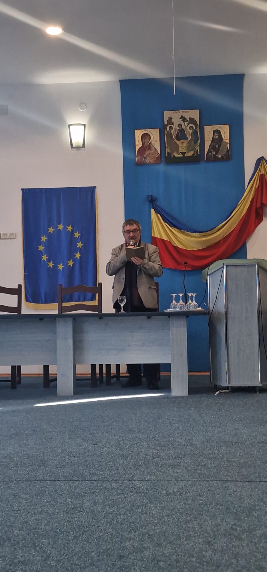 Mihai Eminescu, pomenit la Seminarul Teologic „Veniamin Costachi”