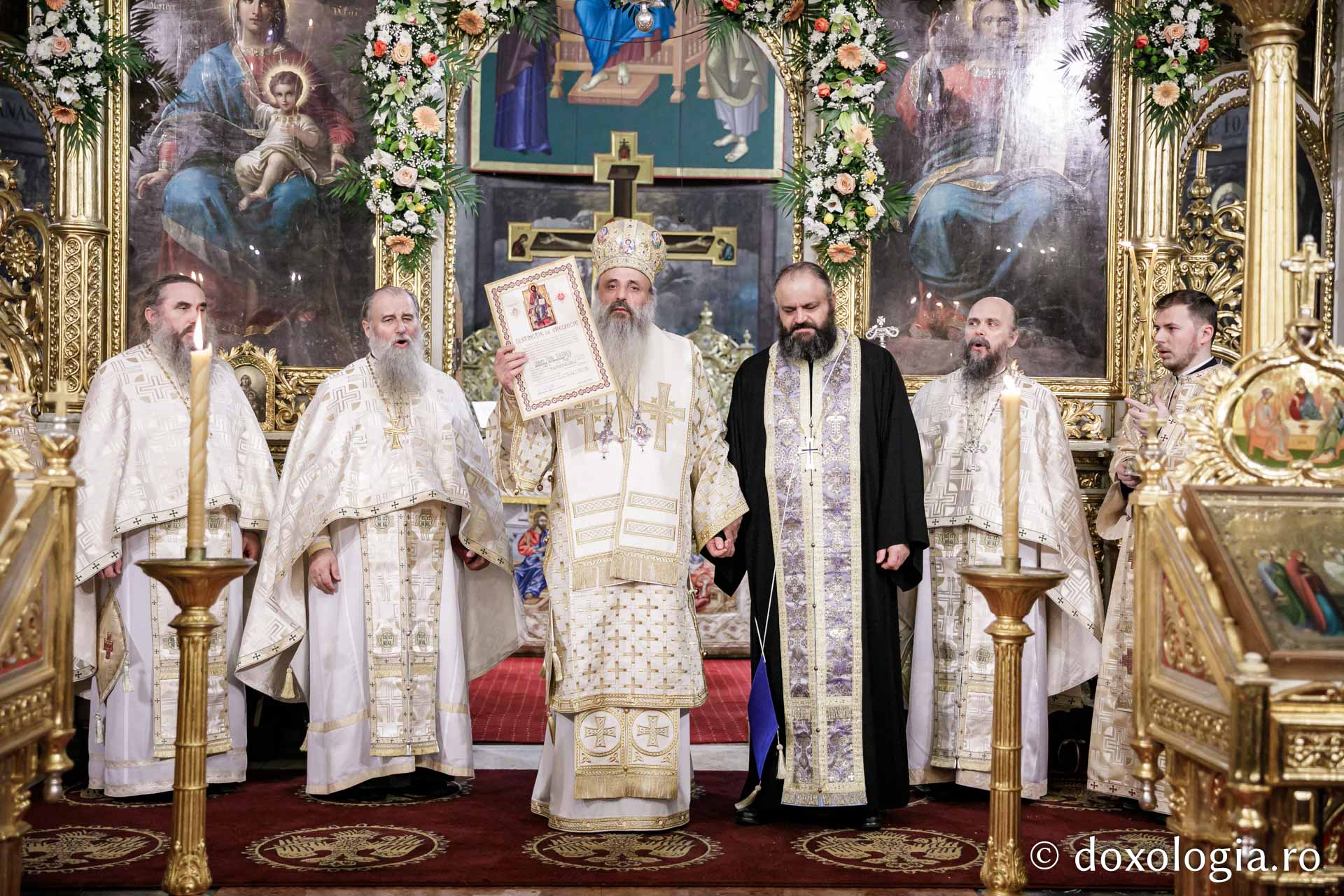 Rugăciune și binecuvântare la hramul istoric al Catedralei mitropolitane din Iași