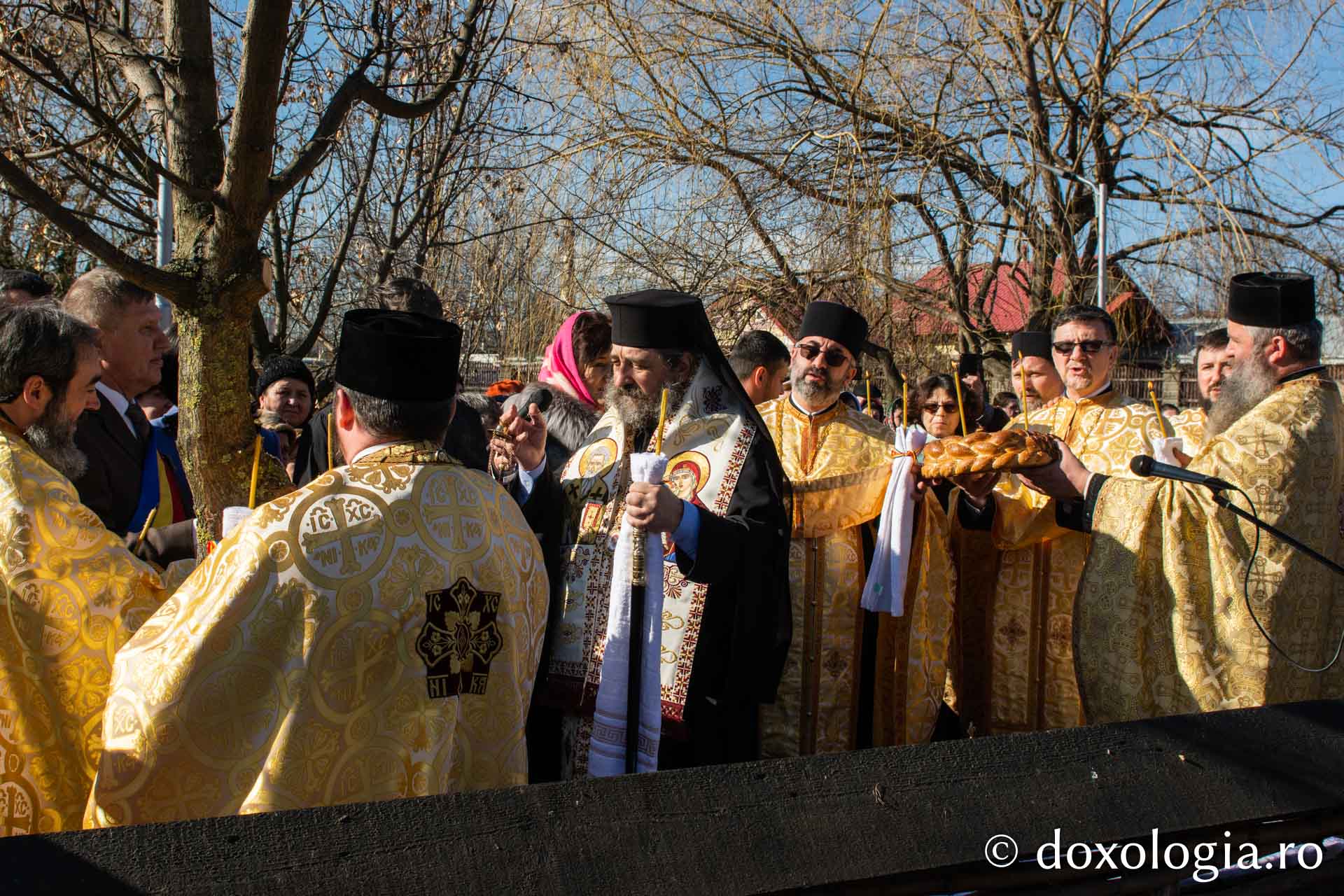 Patriarhul Teoctist Arăpașu a fost pomenit în locurile natale / Foto: Mihail Vrăjitoru Patriarhul Teoctist Arăpașu a fost pomenit în locurile natale