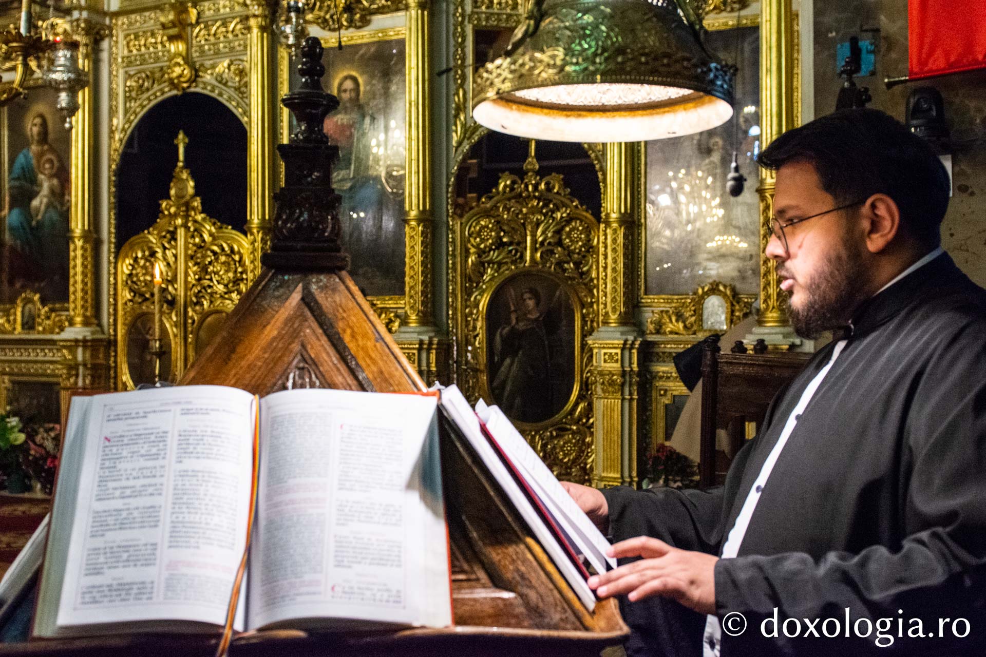 Părintele Mitropolit Teofan a slujit la Catedrala Mitropolitană din Iași