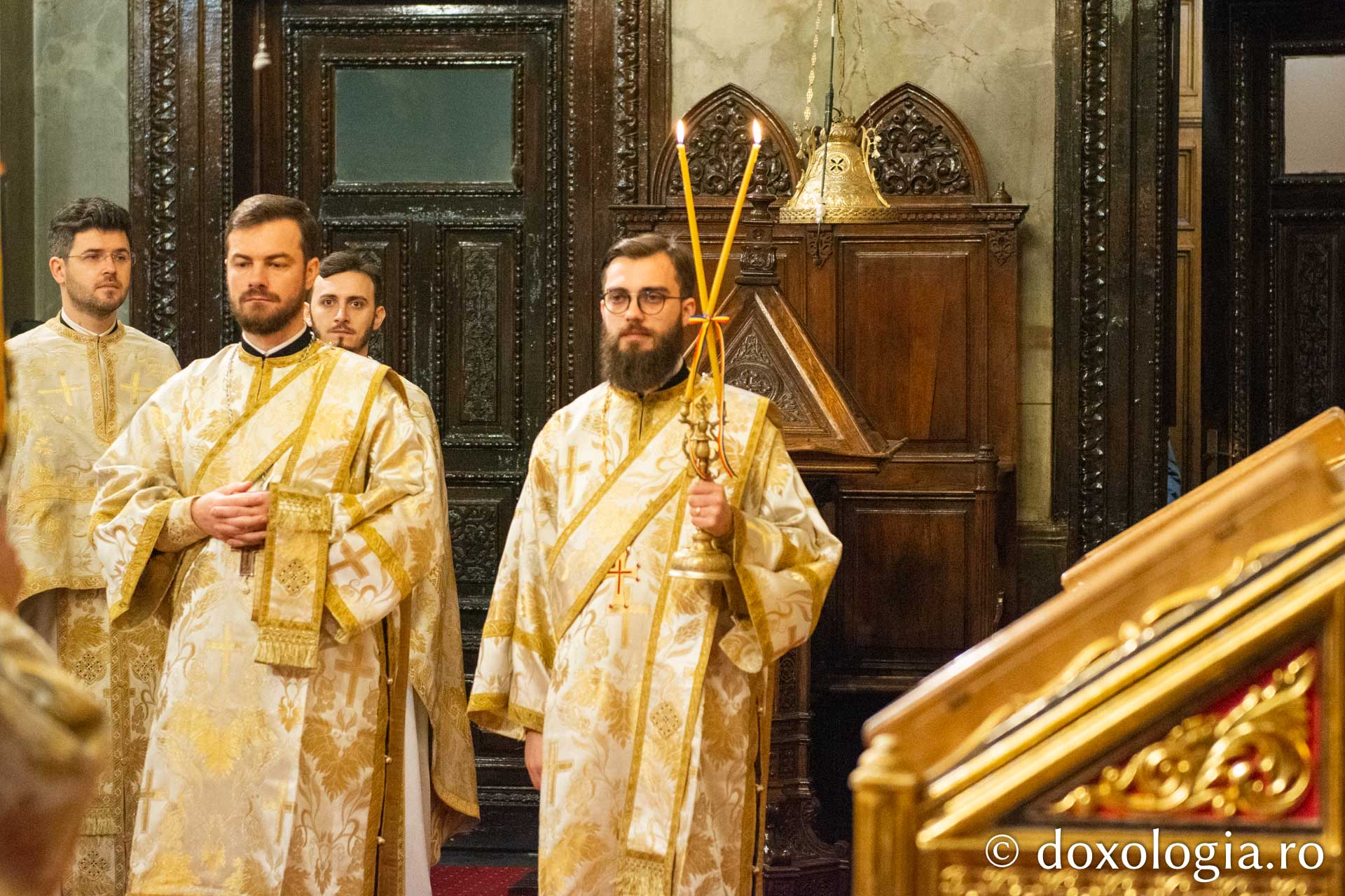 Părintele Mitropolit Teofan a slujit la Catedrala Mitropolitană din Iași