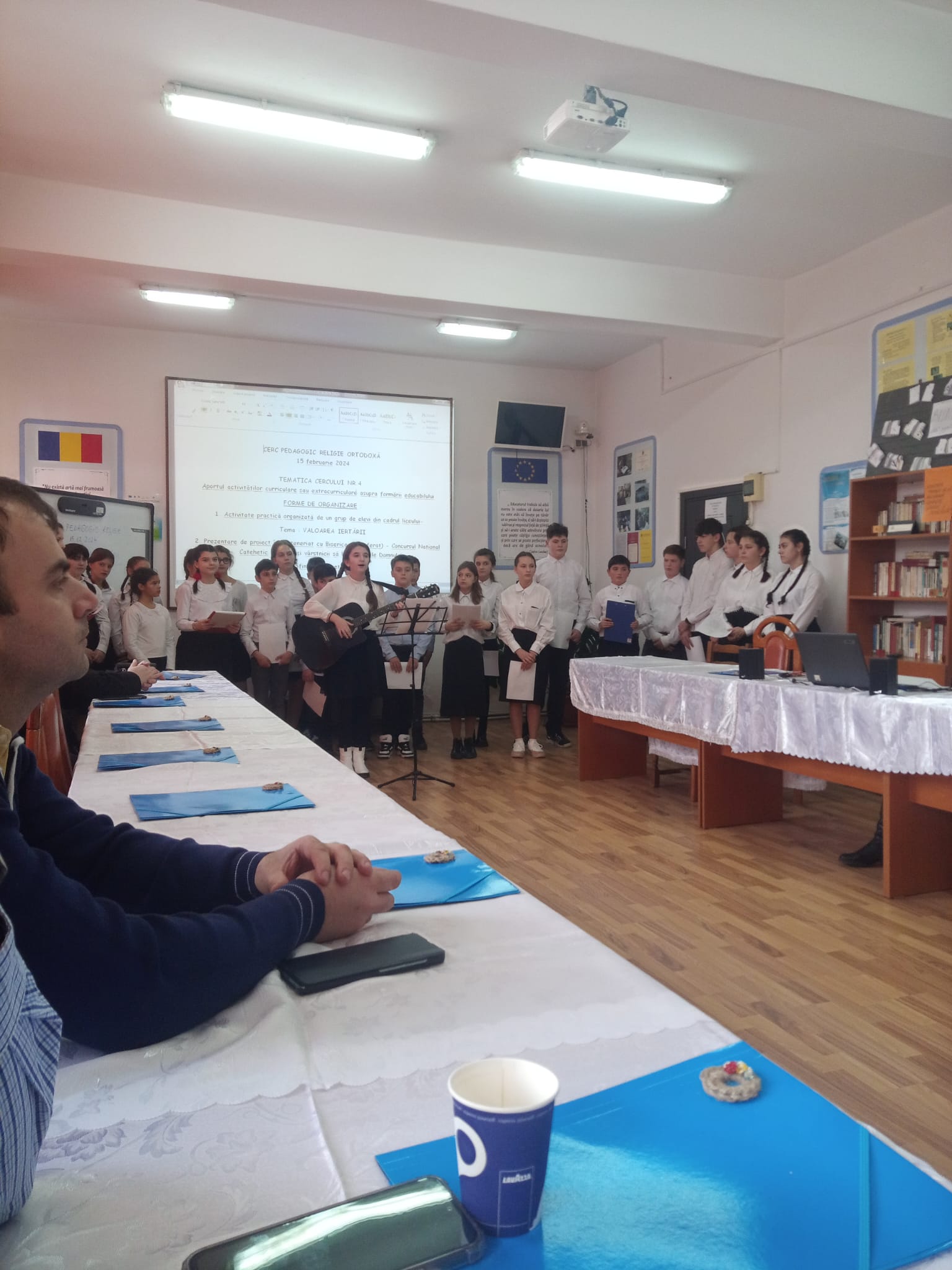 Cerc pedagogic și sfințirea cabinetului de Religie la Liceul Tehnologic „Arhimandrit Chiriac Nicolau” din Vânători-Neamț