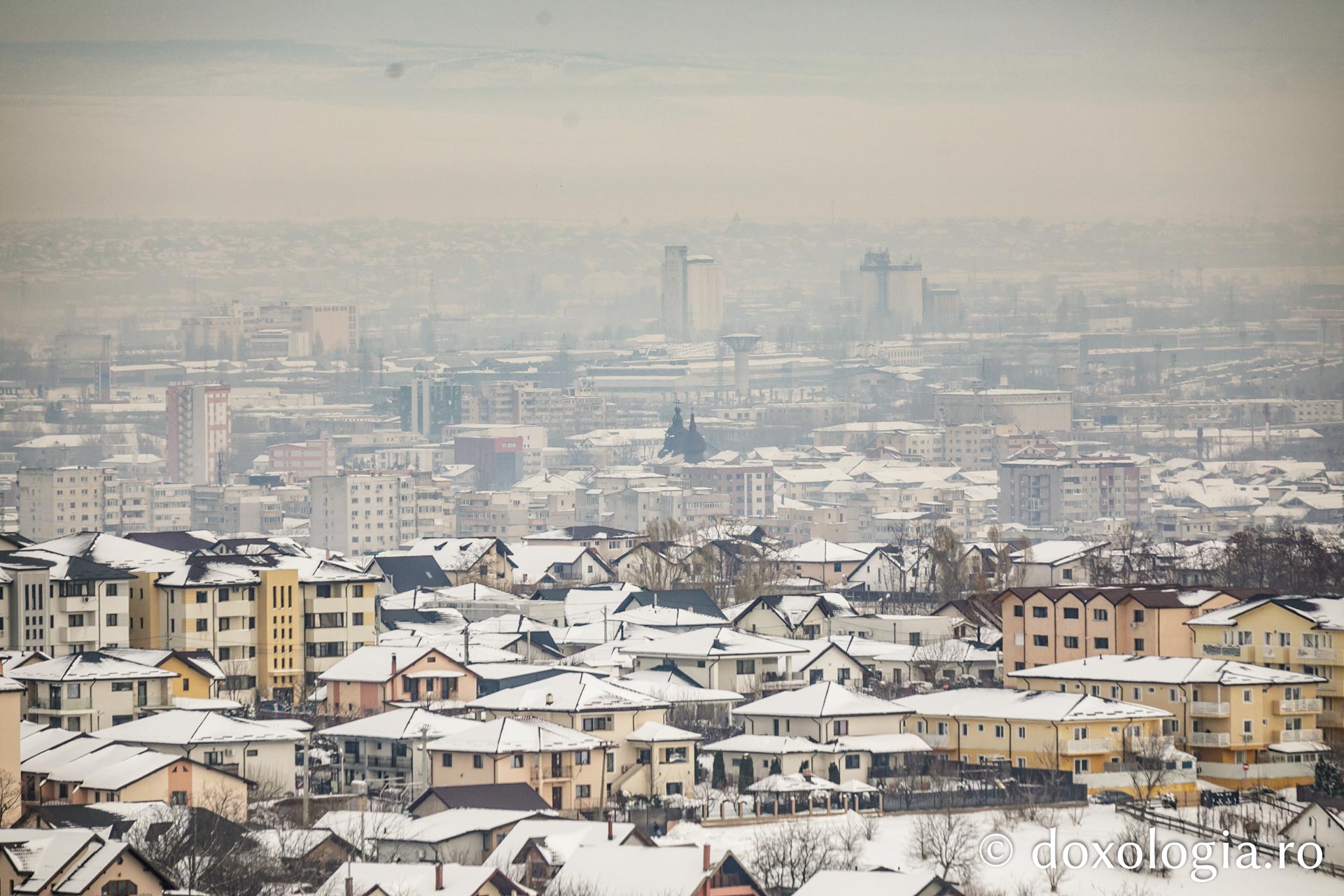Iașul, văzut de pe dealul Balciu
