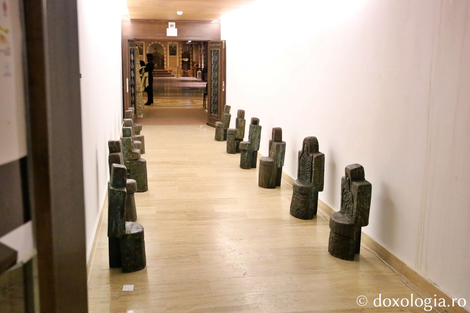 Expoziție sculptură la Muzeul Mitropolitan